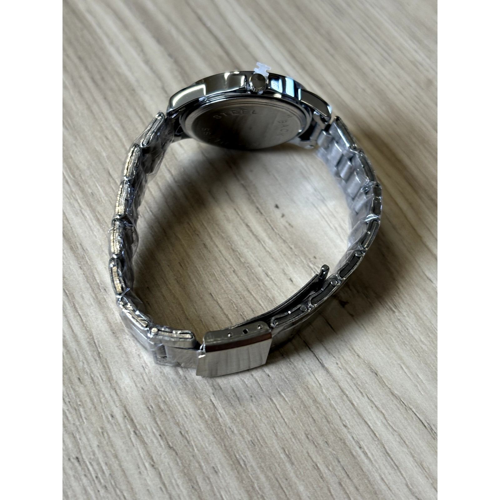 Japanese Brand × Vintage Star Analog Watch Size ONE SIZE - 4 Thumbnail