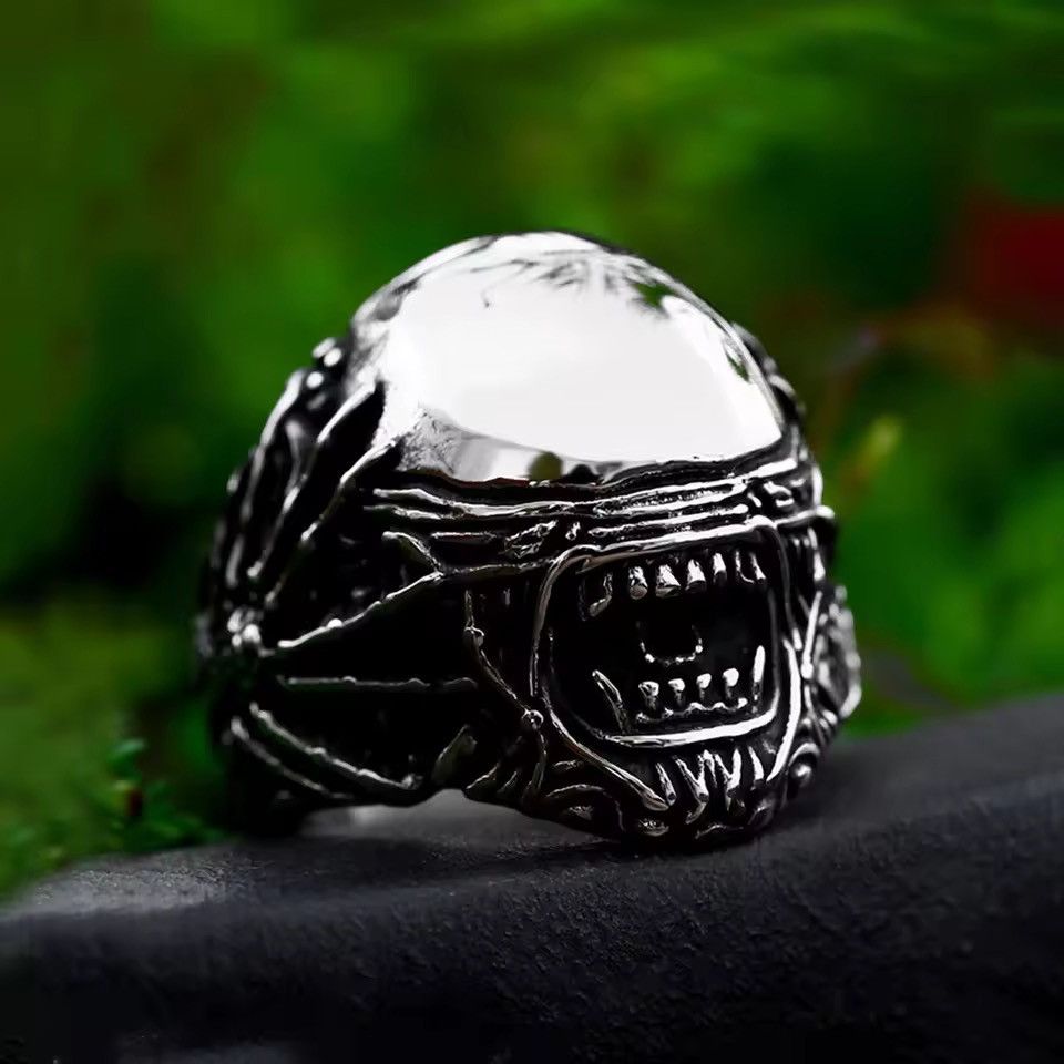 Jewelry Unique Spider Skull Ring Gothic Size 7-13 Size ONE SIZE - 3 Thumbnail