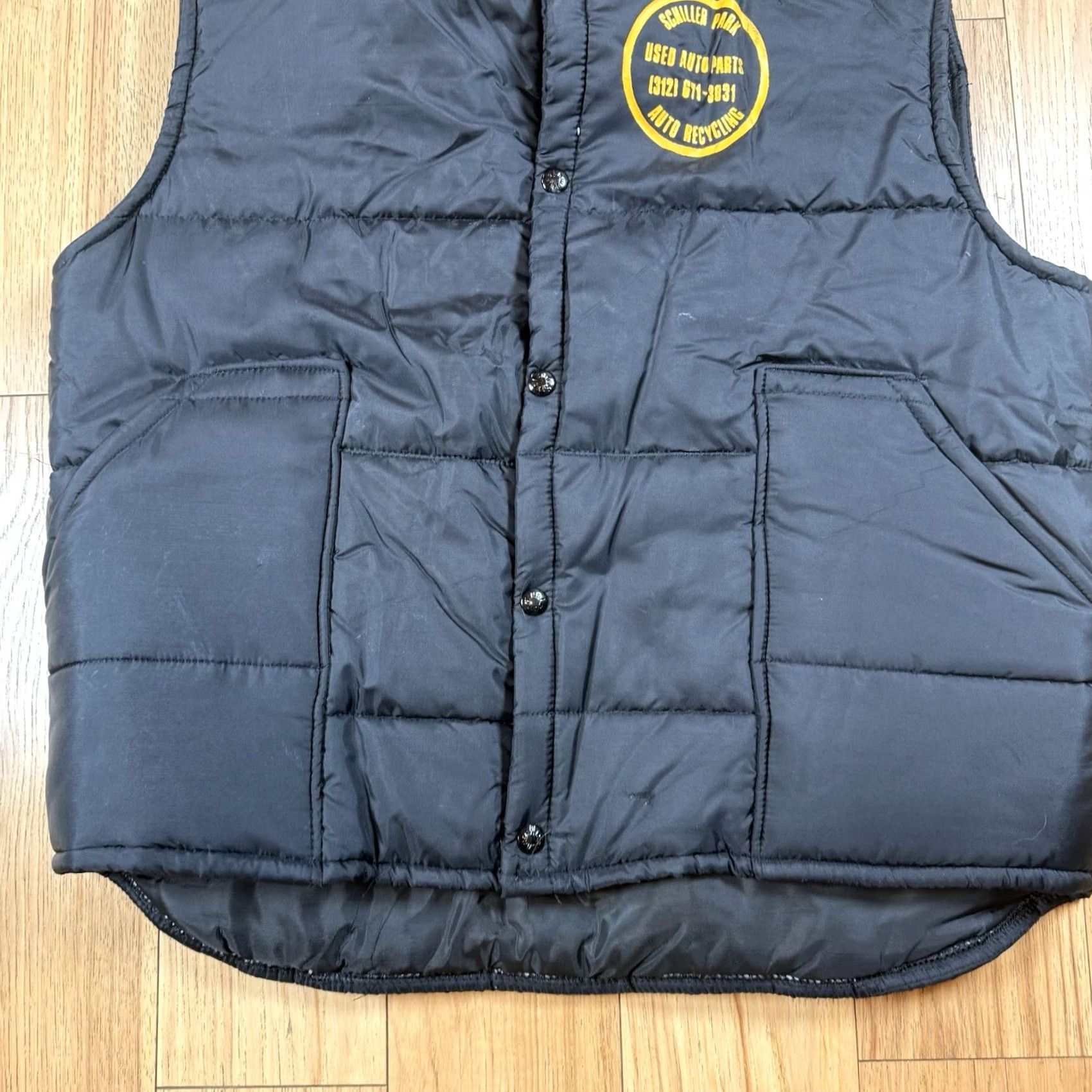 Vintage VINTAGE King Louie Quilted Vest Mens Large Black Nylon USA Made Size US L / EU 52-54 / 3 - 3 Thumbnail