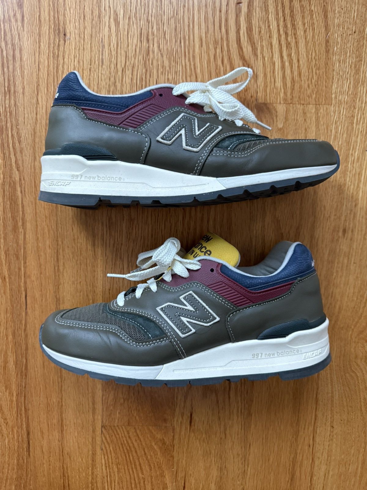 Aime leon dore x new balance 997 olive (US8)