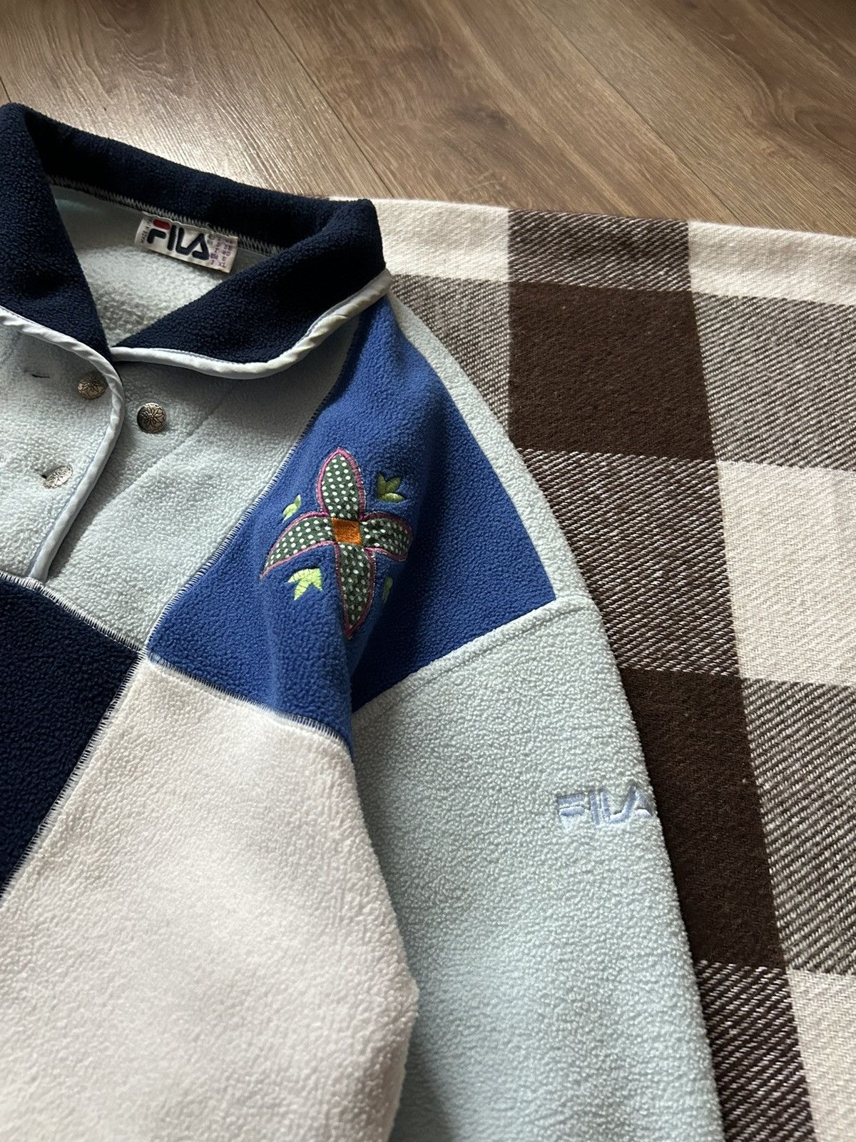 Fila × Vintage Vintage Fila made in Usa flowers made in usa fleece Size US M / EU 48-50 / 2 - 2 Thumbnail