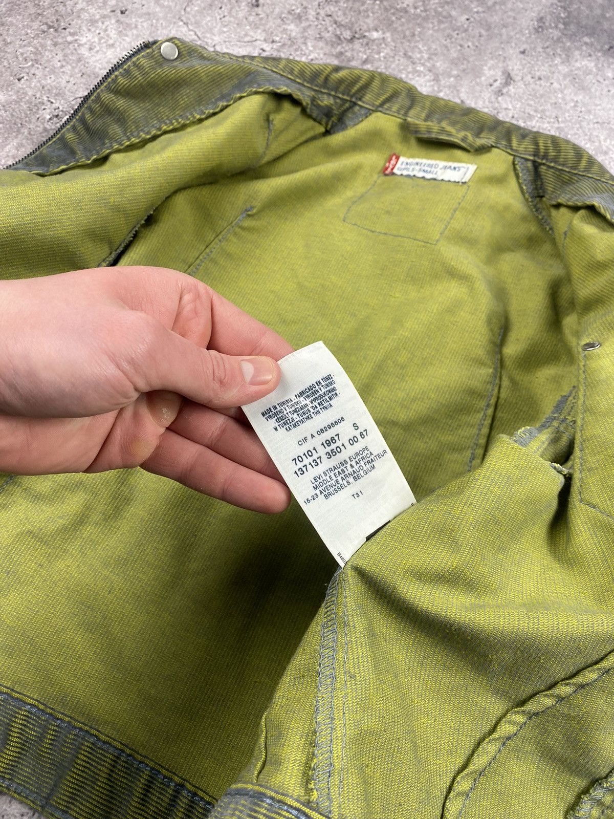 Levi's VINTAGE LEVIS TOXIC CORDUROY POCKET JACKET VERY RARE ARCHIVE Size S / US 4 / IT 40 - 7 Thumbnail