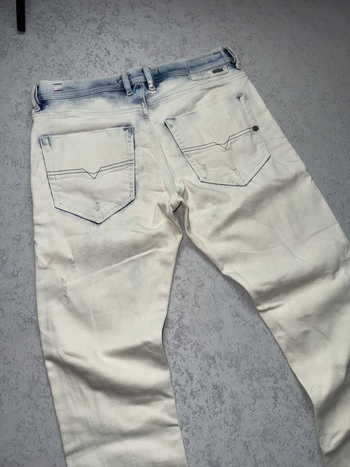 Diesel RARE Diesel Distressed Tepphar Slim Jeans Size US 31 - 12 Thumbnail