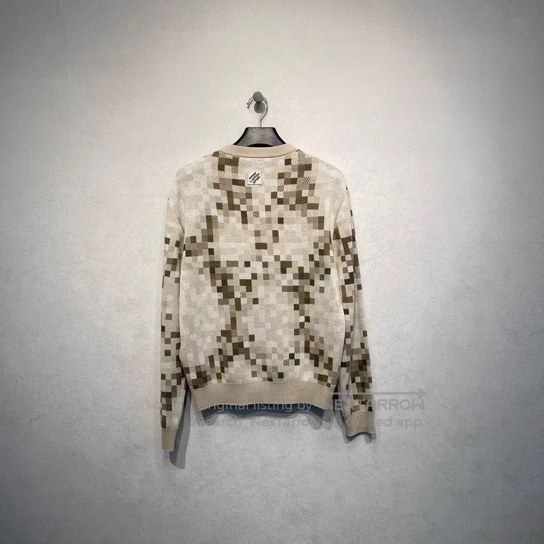 Louis Vuitton Louis Vuitton SS25 logo embroidered plaid full-print knit Size US M / EU 48-50 / 2 - 2 Thumbnail