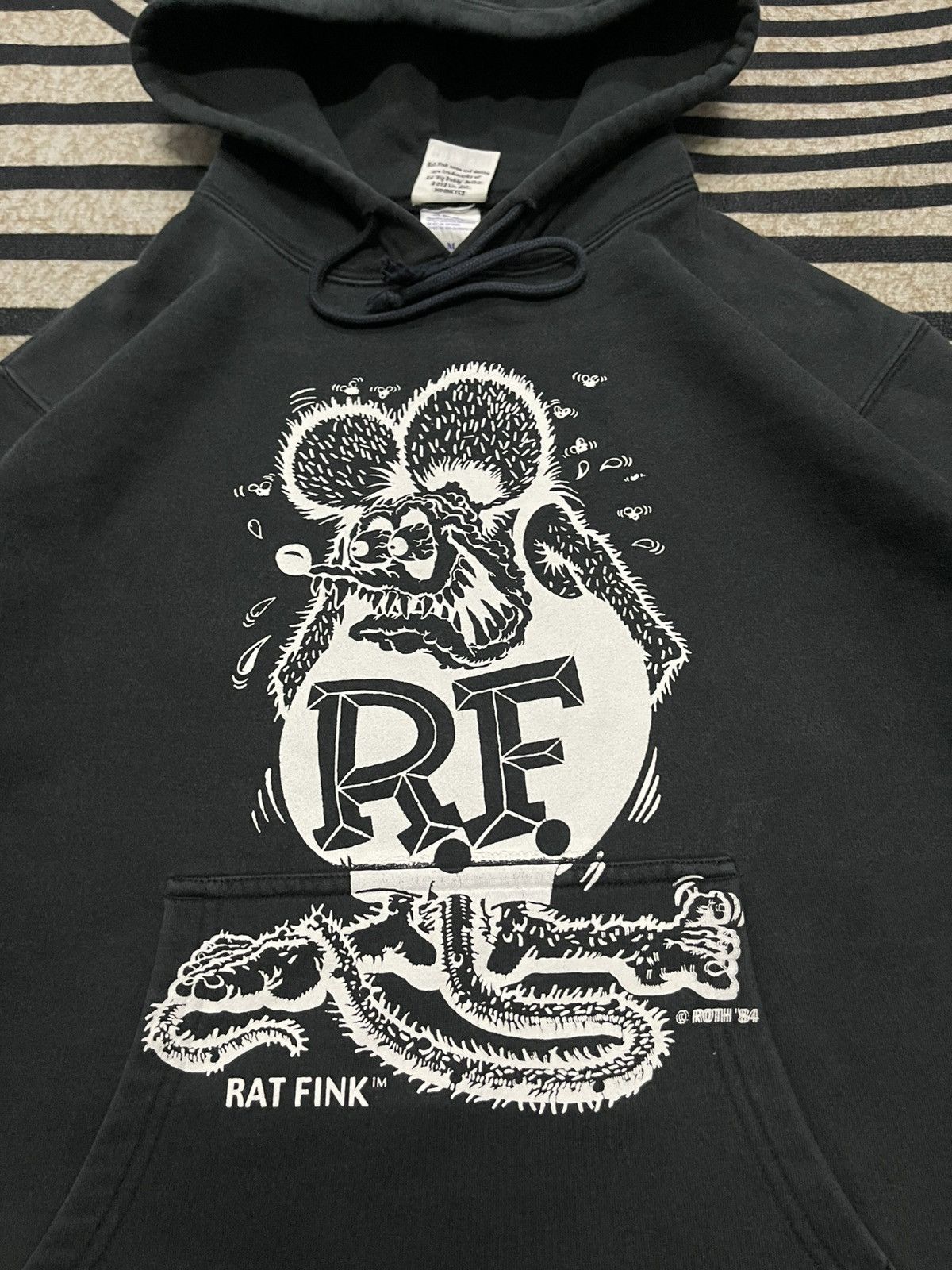 Band Tees 2000s RAT FINK BIG PRINT HOODIE Size US M / EU 48-50 / 2 - 6 Thumbnail