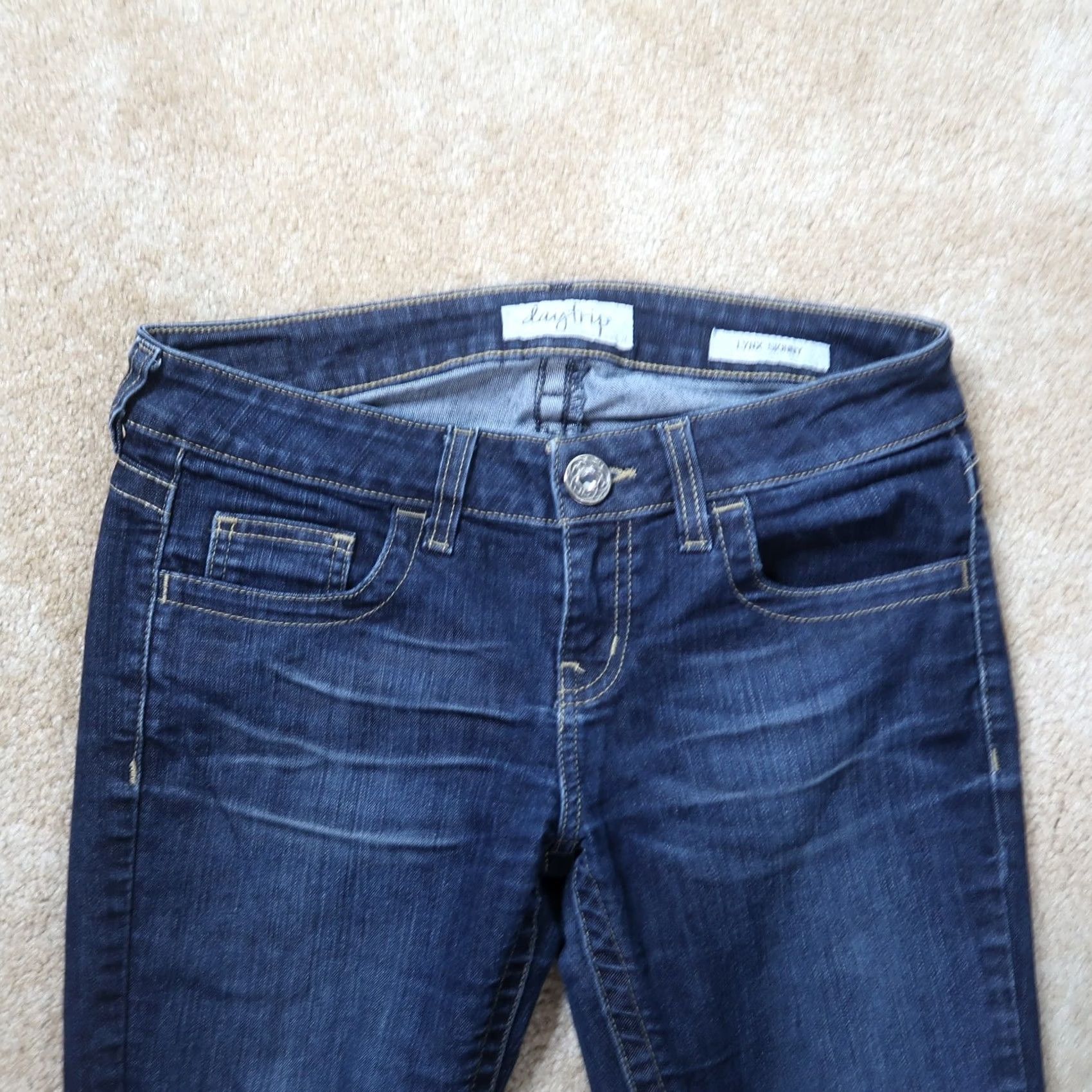 Vintage Daytrip Jeans Skinny Womens 27 Denim Low Rise Dark Wash Stretch Blue 5-Pocket Rise Slim Modern Womens Jeans Size 27" / US 4 / IT 40 - 3 Thumbnail