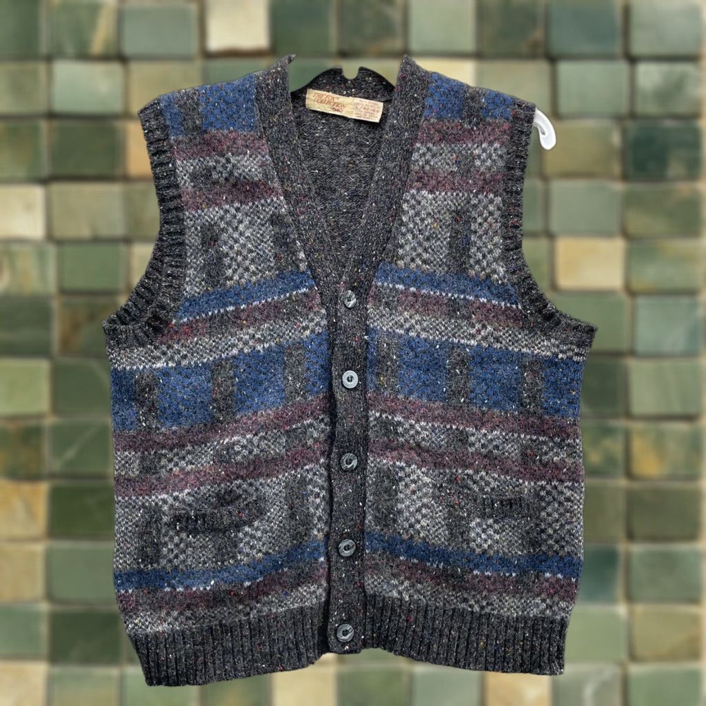 Vintage VTG The Fox Collection Wool Blend Sweater Vest Mens Large 90s Retro Grandpa Camp Vest Knit Wool Gray Solid Cable Fisherman Cabincore 90s Mens Large Size US L / EU 52-54 / 3 - 1 Thumbnail
