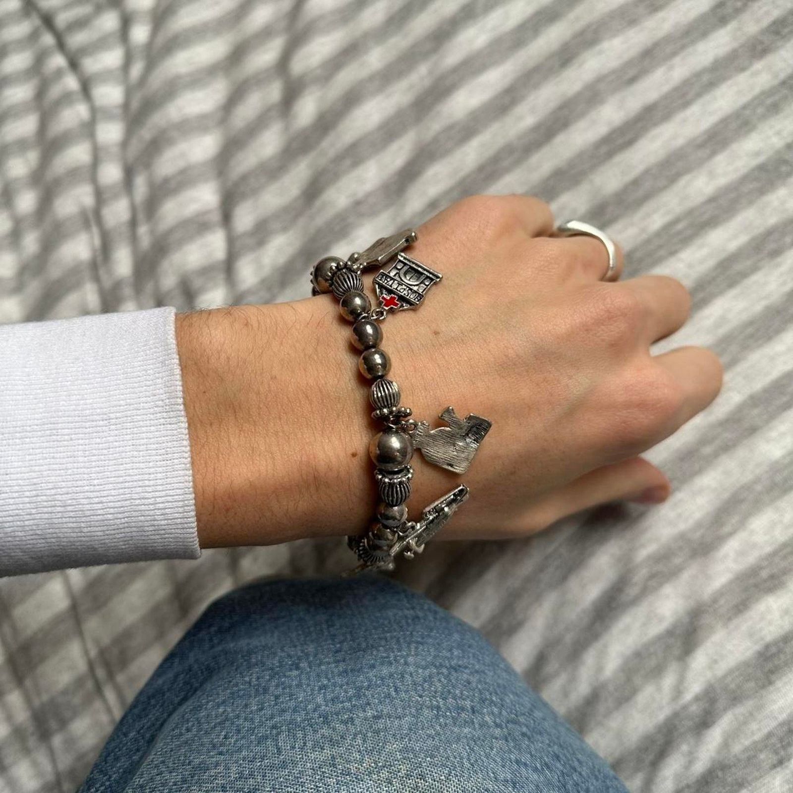 Vintage Vintage Silver Chunky Hospital Charm Pednant Bracelet Size ONE SIZE - 4 Thumbnail