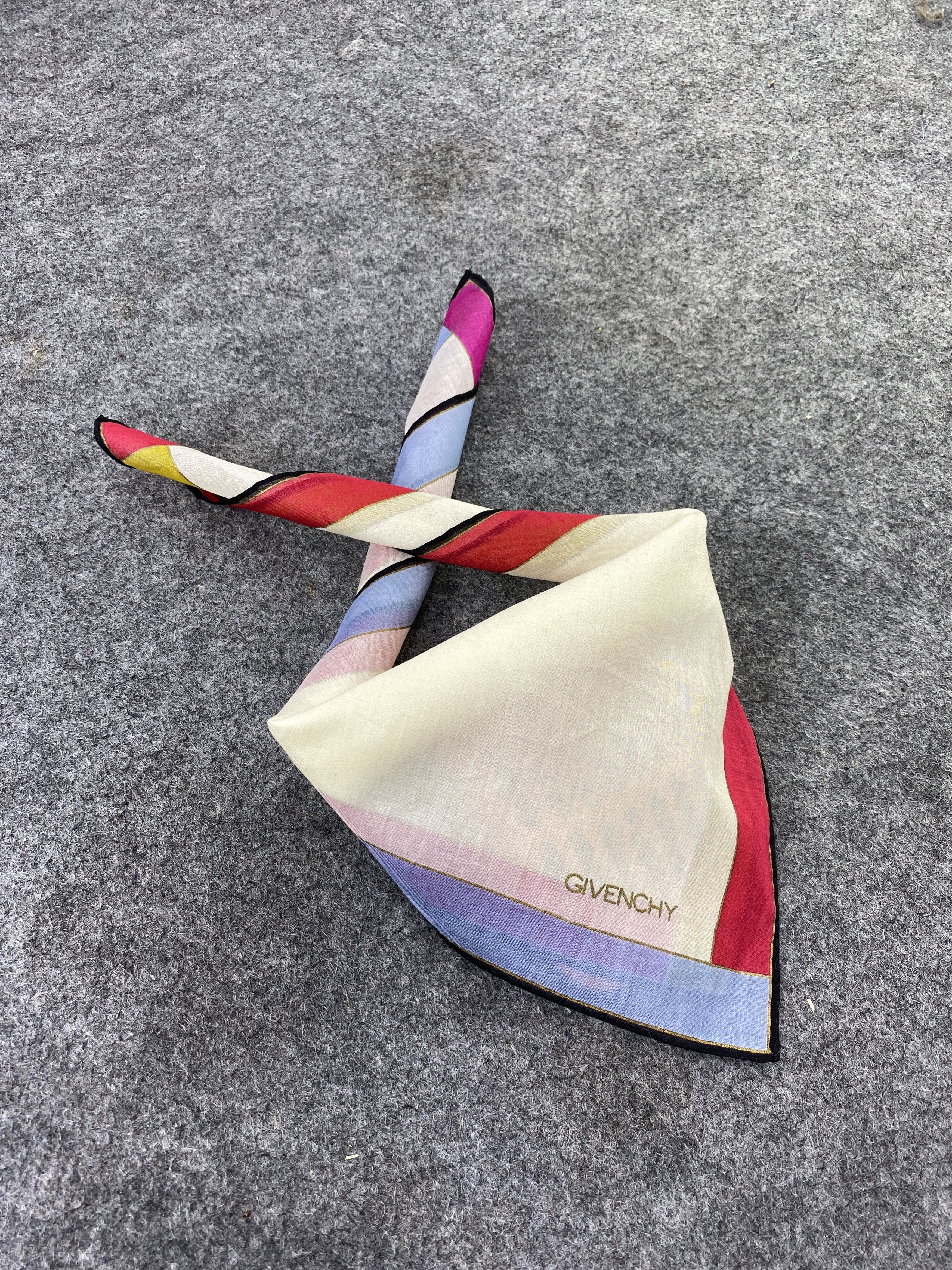 Givenchy Givenchy Handkerchief / Bandana / Neckerchief-B444 Size ONE SIZE - 1 Thumbnail