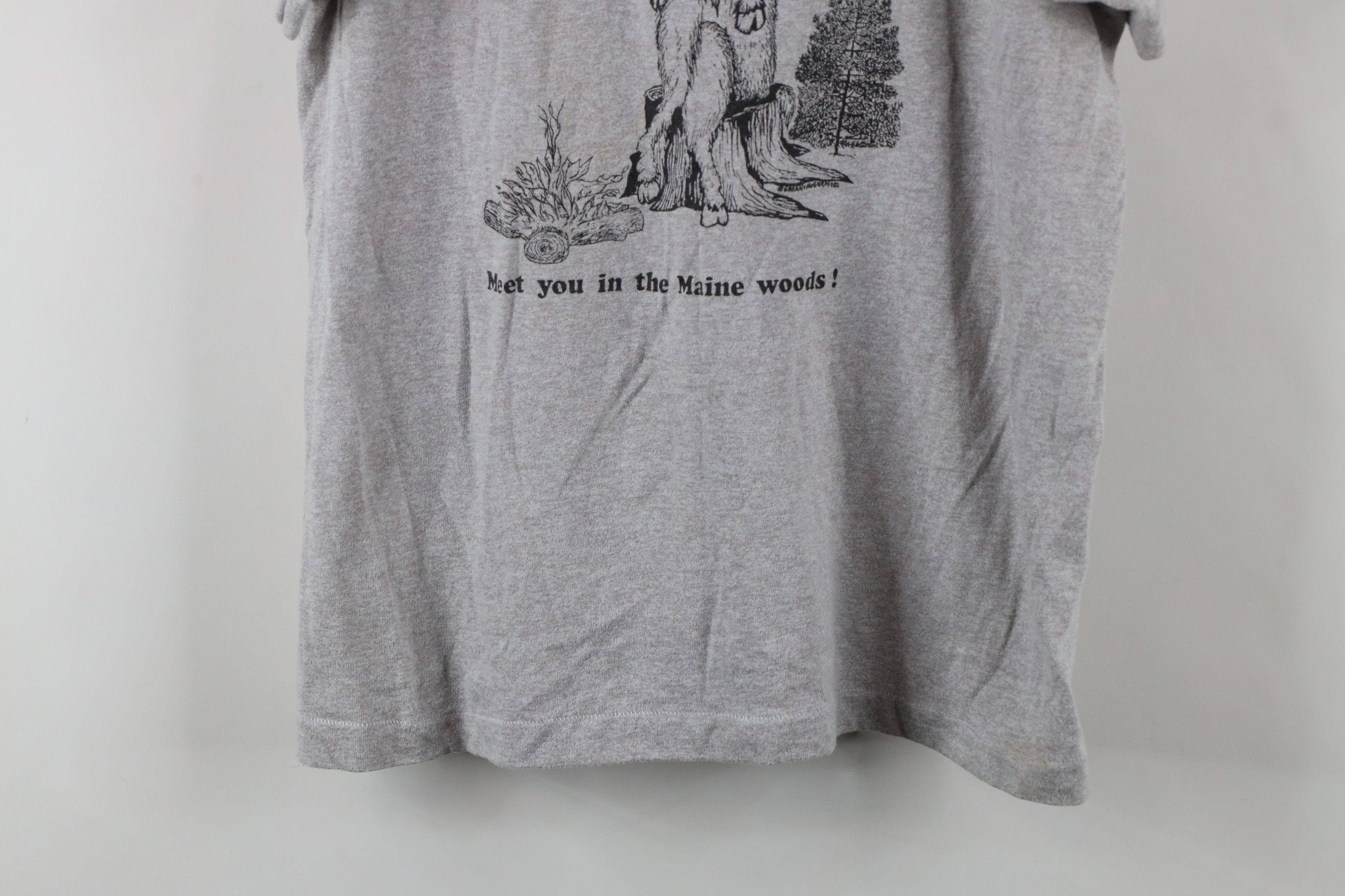 Vintage Vintage 80s Comic Meet You In The Maine Woods T-Shirt USA Size US L / EU 52-54 / 3 - 3 Thumbnail