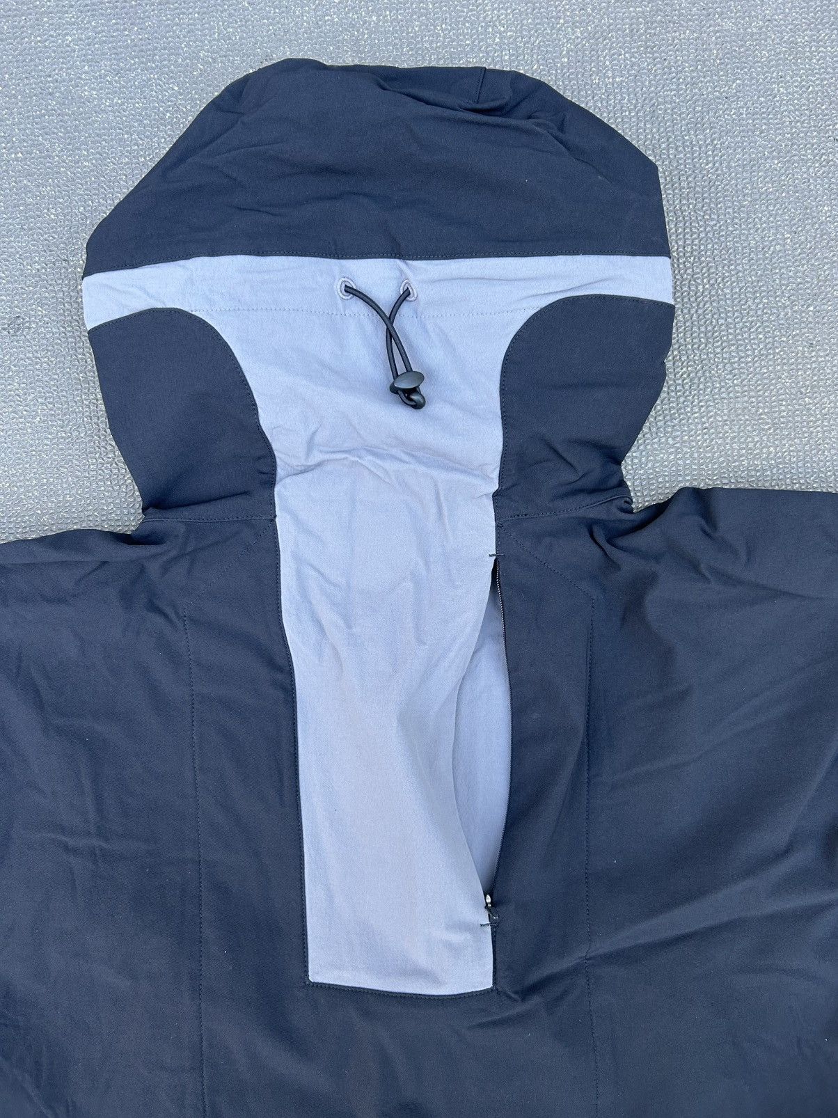 Asics × Kiko Kostadinov Kiko × ASICS hooded shell jacket Size US L / EU 52-54 / 3 - 9 Thumbnail