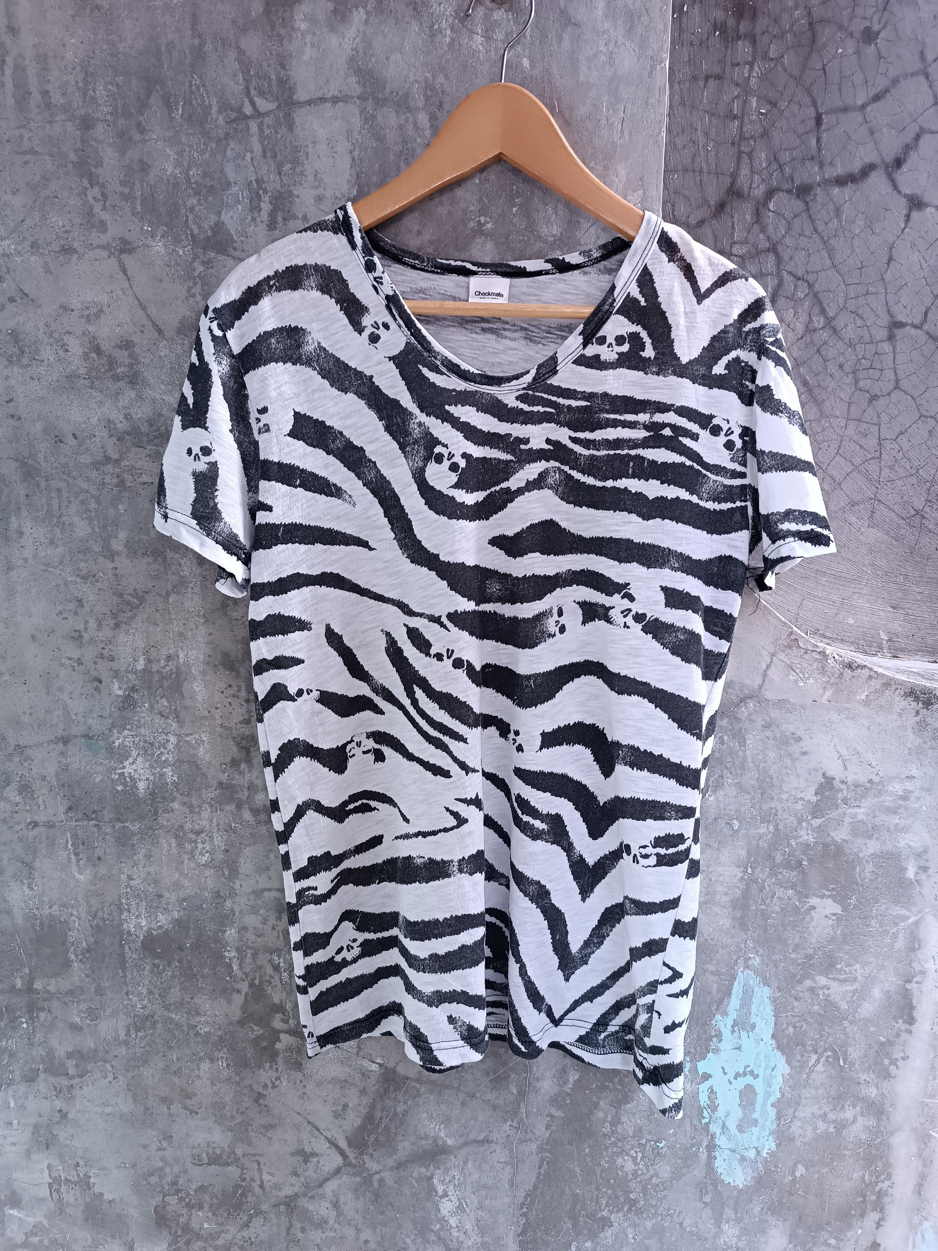 Other ANIMAL PRINT ZEBRA SKULL T SHIRT Size US M / EU 48-50 / 2 - 1 Thumbnail
