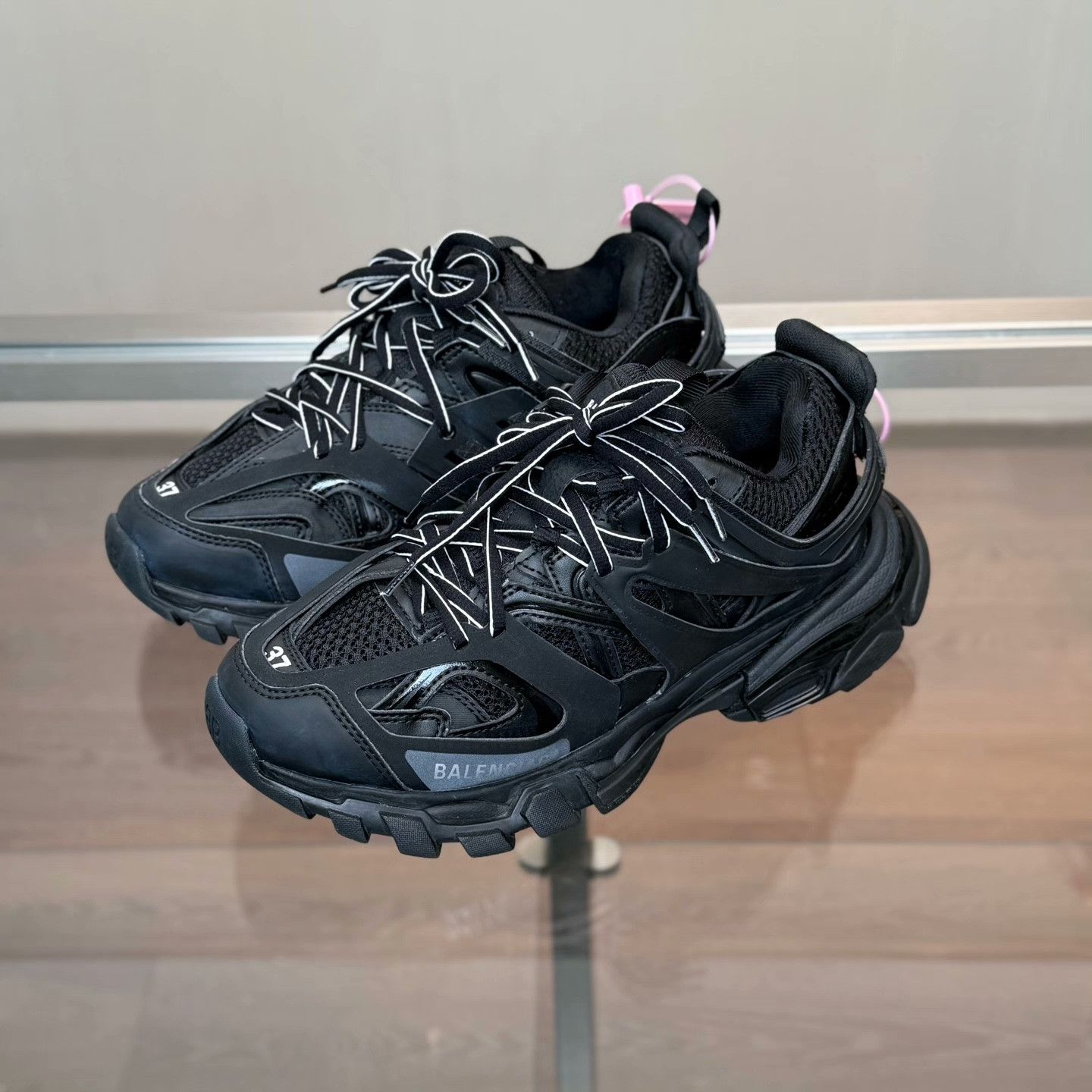 Balenciaga Balenciaga Distressed Black Lowtop Sneakers 37 Women Size US 6.5 / IT 36.5 - 1 Thumbnail