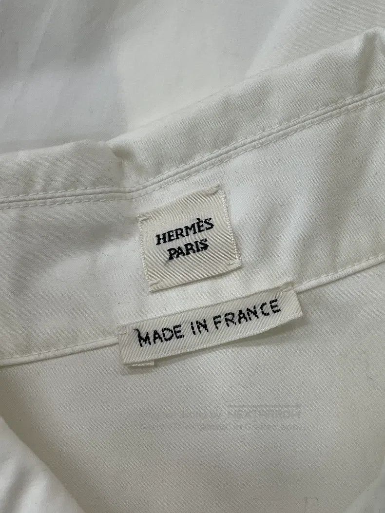 Hermes Hermes Design sense white waist-cinching shirt top Size XS / US 0-2 / IT 36-38 - 4 Thumbnail