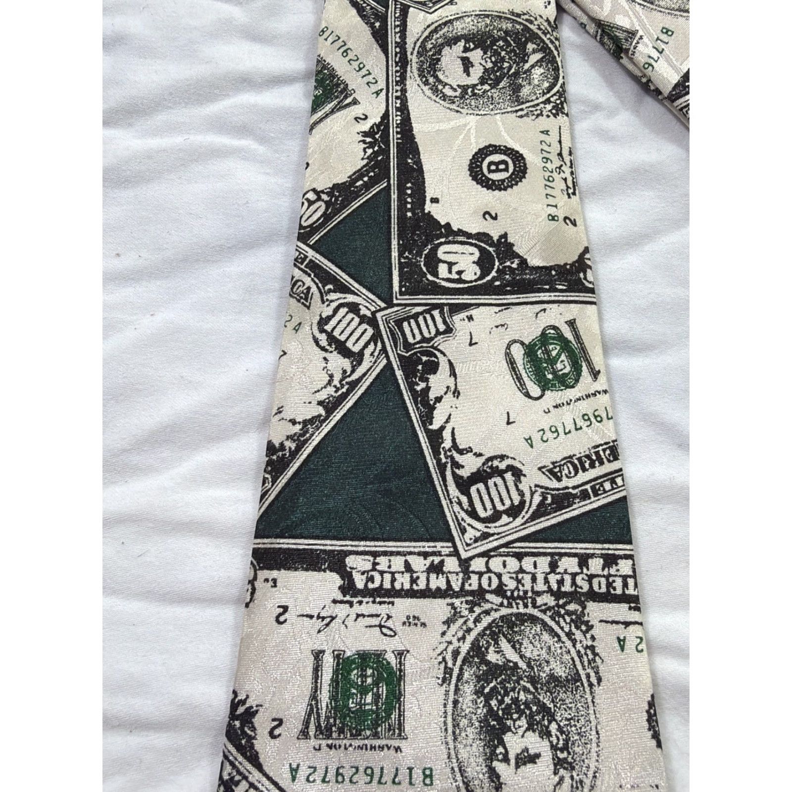 Vintage City One Necktie Money Theme Green Acrylic Tie Men Green City One Money Theme Tie Adults Mens Size ONE SIZE - 3 Thumbnail