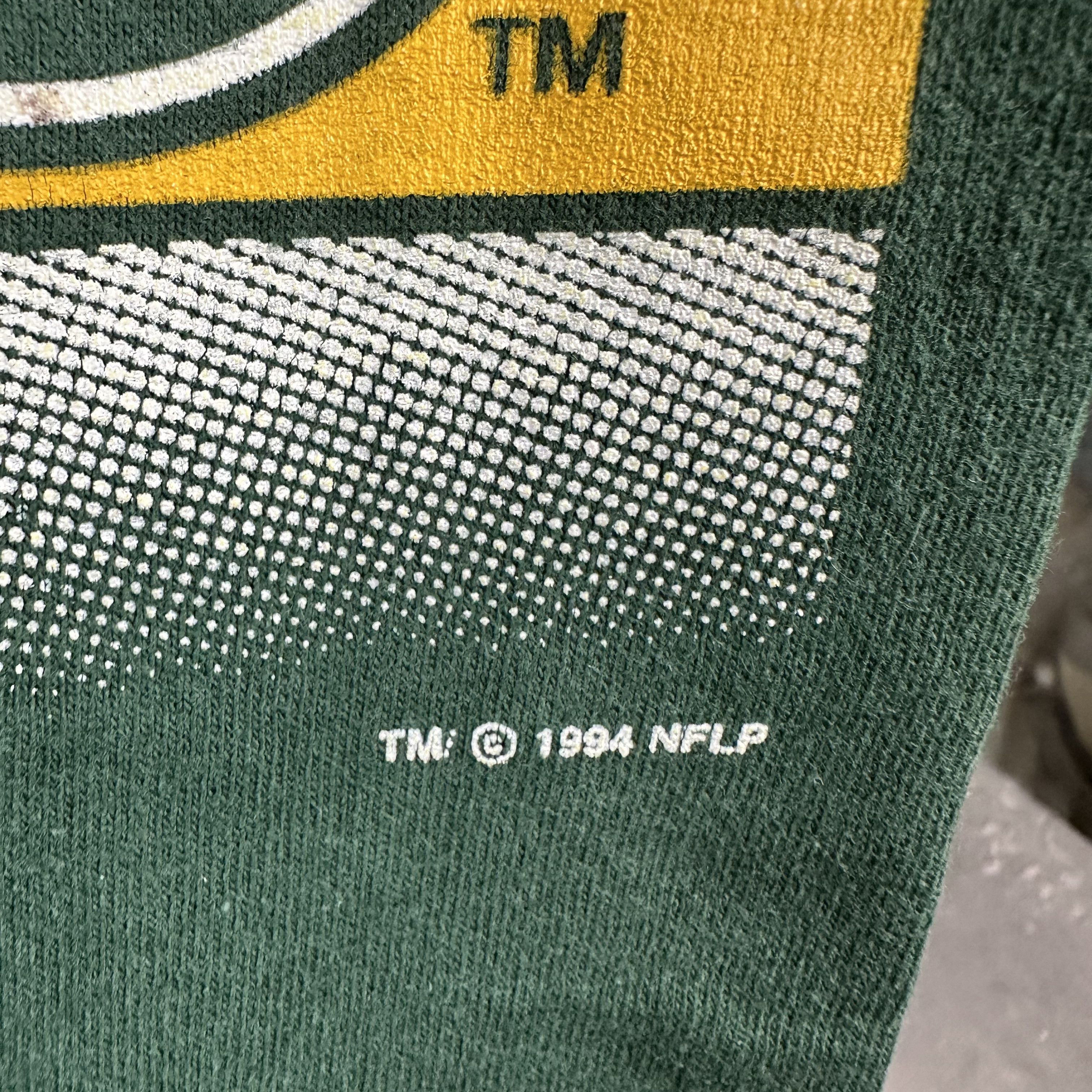 Vintage 1994 Green Bay Packers AOP NFL Salem Sportswear T-shirt Size US L / EU 52-54 / 3 - 6 Thumbnail