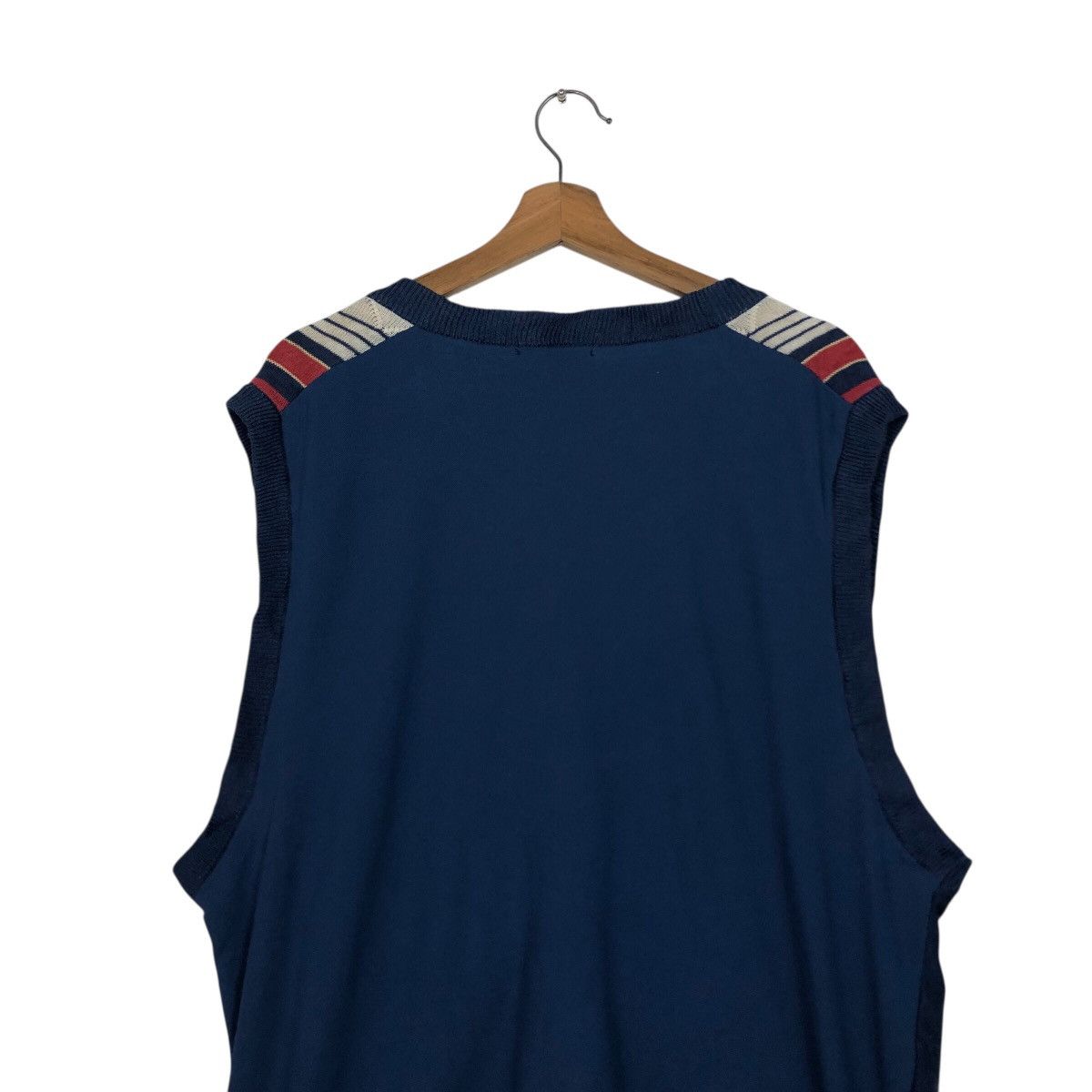 Japanese Brand Vintage Knit Sweater Tank Top Stripe Lindbergh Issey Miyake Size US L / EU 52-54 / 3 - 11 Thumbnail