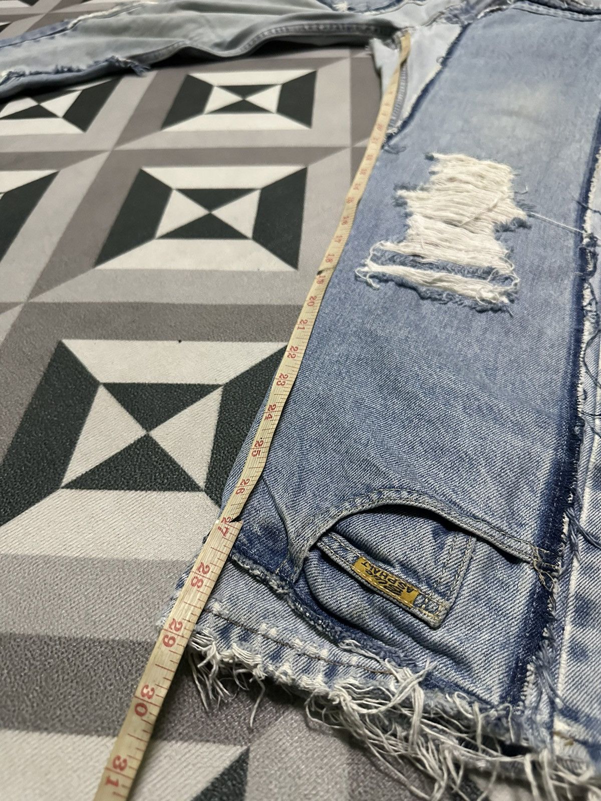 Levi's 🔥Rare🔥Vintage Levi’s 505 blue denim jeans Size US 32 / EU 48 - 13 Thumbnail