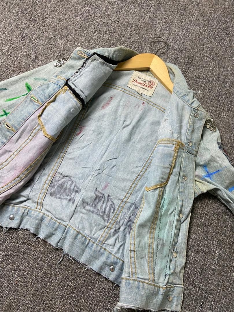Japanese Brand Uniqlo Customized Distressed Denim Jacket (180) Size S / US 4 / IT 40 - 6 Thumbnail