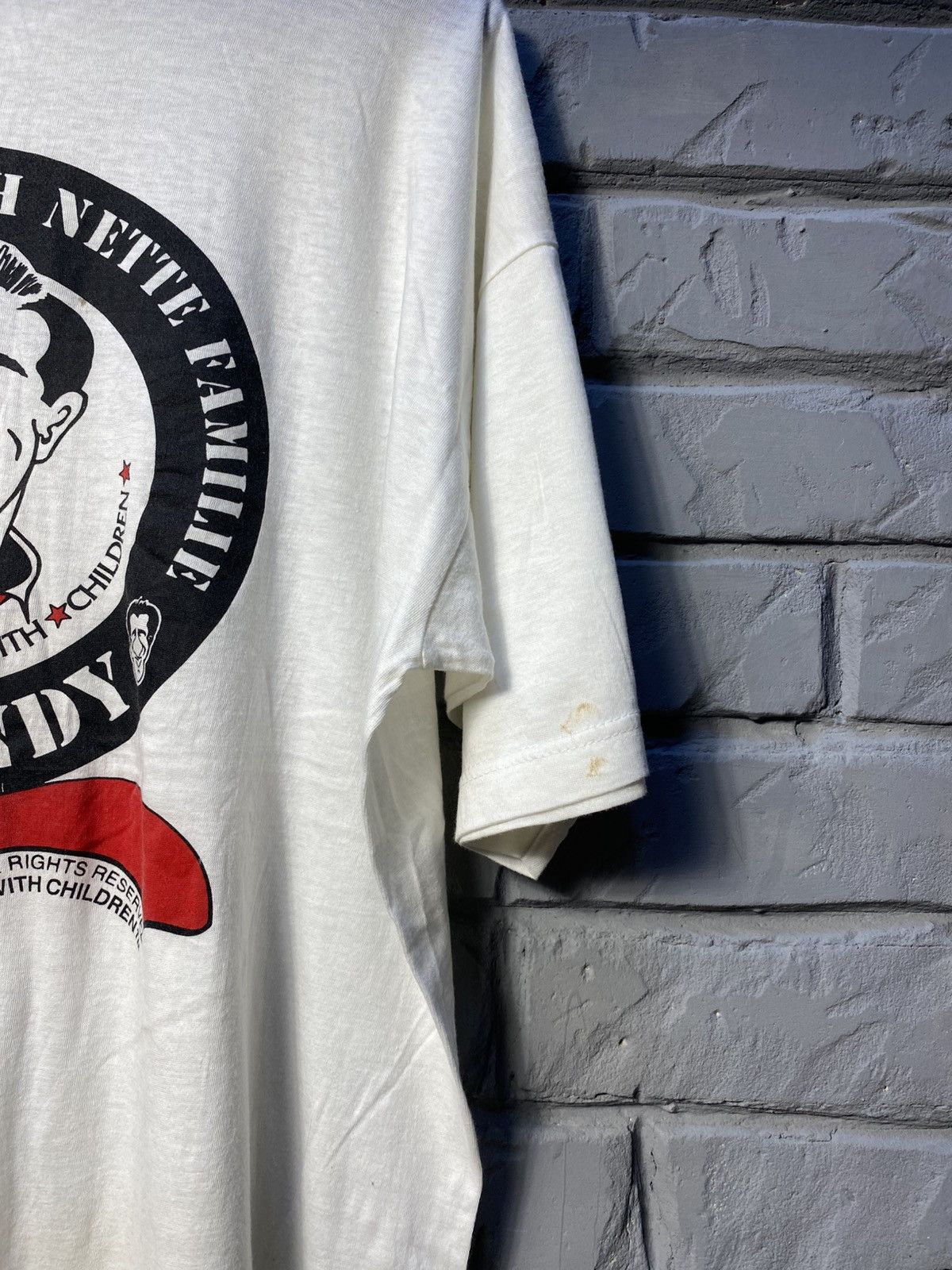 Other Vintage 1993 Married With Children T-Shirt XL Kelly Bundy Al Size US XL / EU 56 / 4 - 5 Thumbnail
