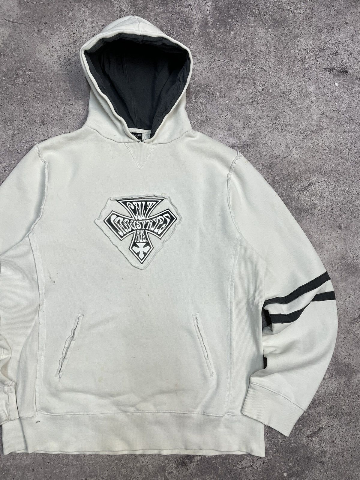 Vintage Vintage Cult affliction y2k Faded Effect Hoodie Opium Style Size US L / EU 52-54 / 3 - 3 Thumbnail