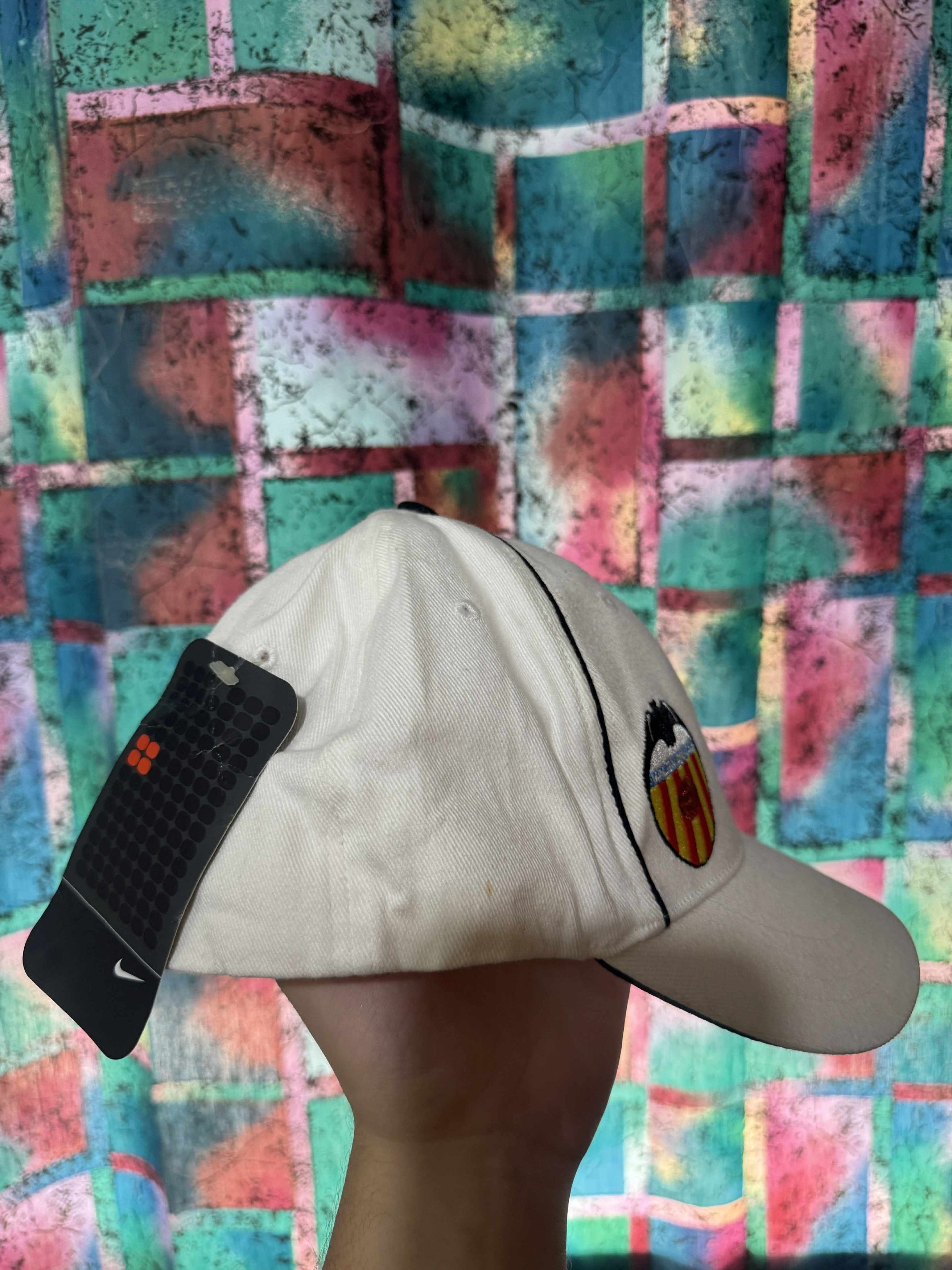 Nike Valencia 2000s Vintage Cap NIKE BNWT Size 42 - 2 Thumbnail