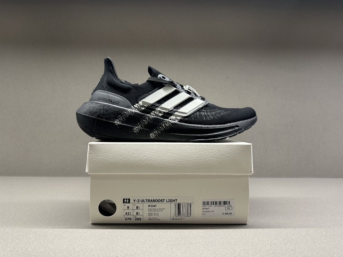 Adidas × Y-3 Adidas Y-3 Ultra Boost Light Black White Size US 9 / EU 42 - 4 Thumbnail