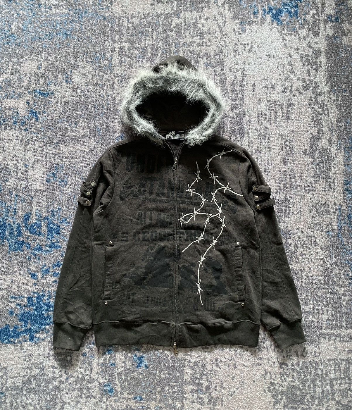 If Six Was Nine × Japanese Brand × Le Grande Bleu (L.G.B.) Japanes Center Clease Fur Hoodie Ifsix Lgb Style Size US L / EU 52-54 / 3 - 1 Thumbnail