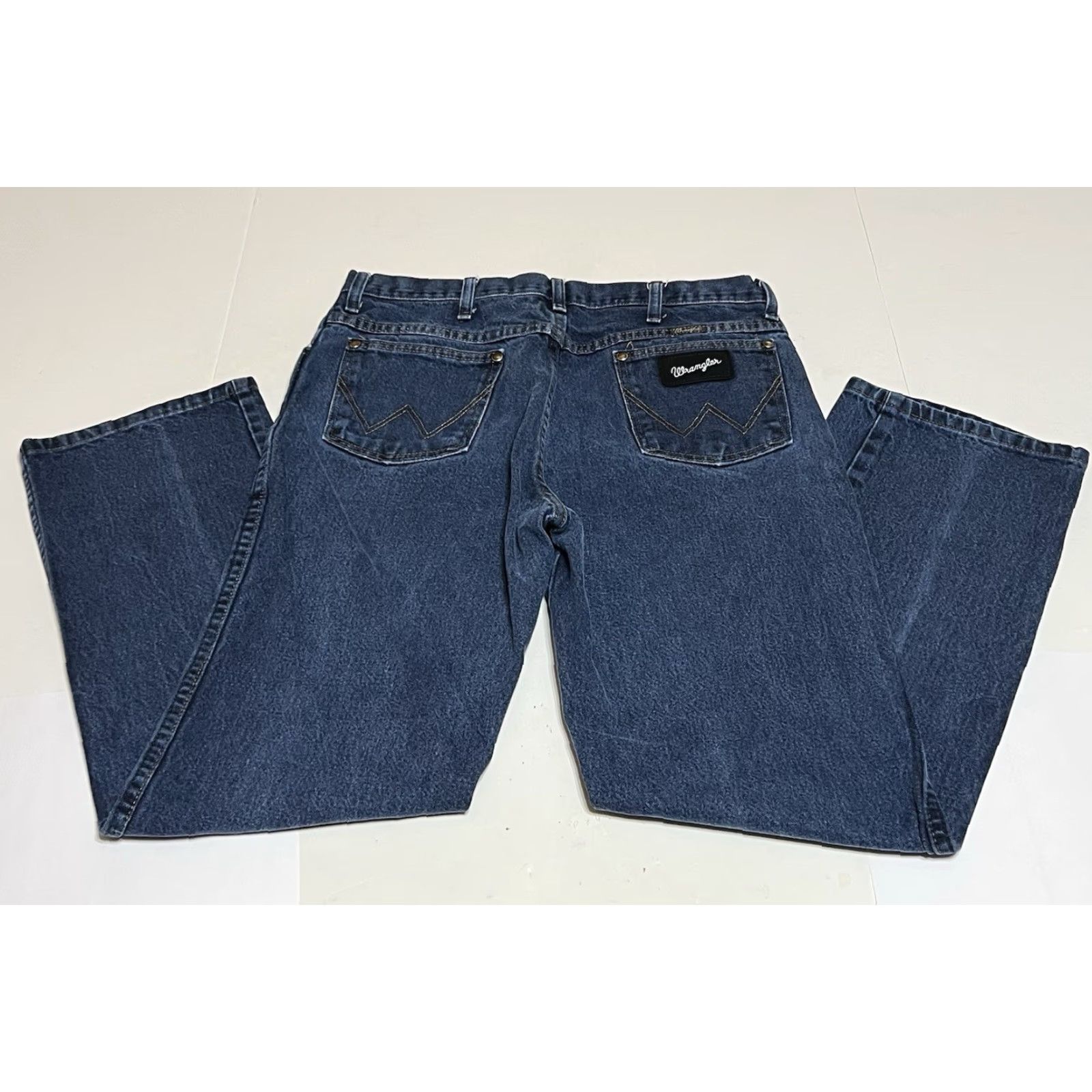 Wrangler Wrangler Jeans Silver Edition Blue Denim 32x29 Regular Men Cowboy Western 933 Straight Logo Pockets Zip Button Mid Rise 9323SEDD Size US 32 / EU 48 - 2 Thumbnail