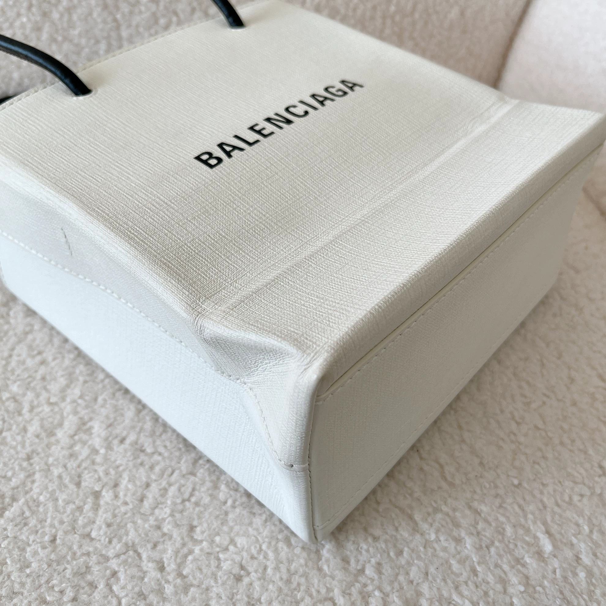 Balenciaga Balenciaga pre-owned white cowhide shoulder bag Size ONE SIZE - 5 Thumbnail