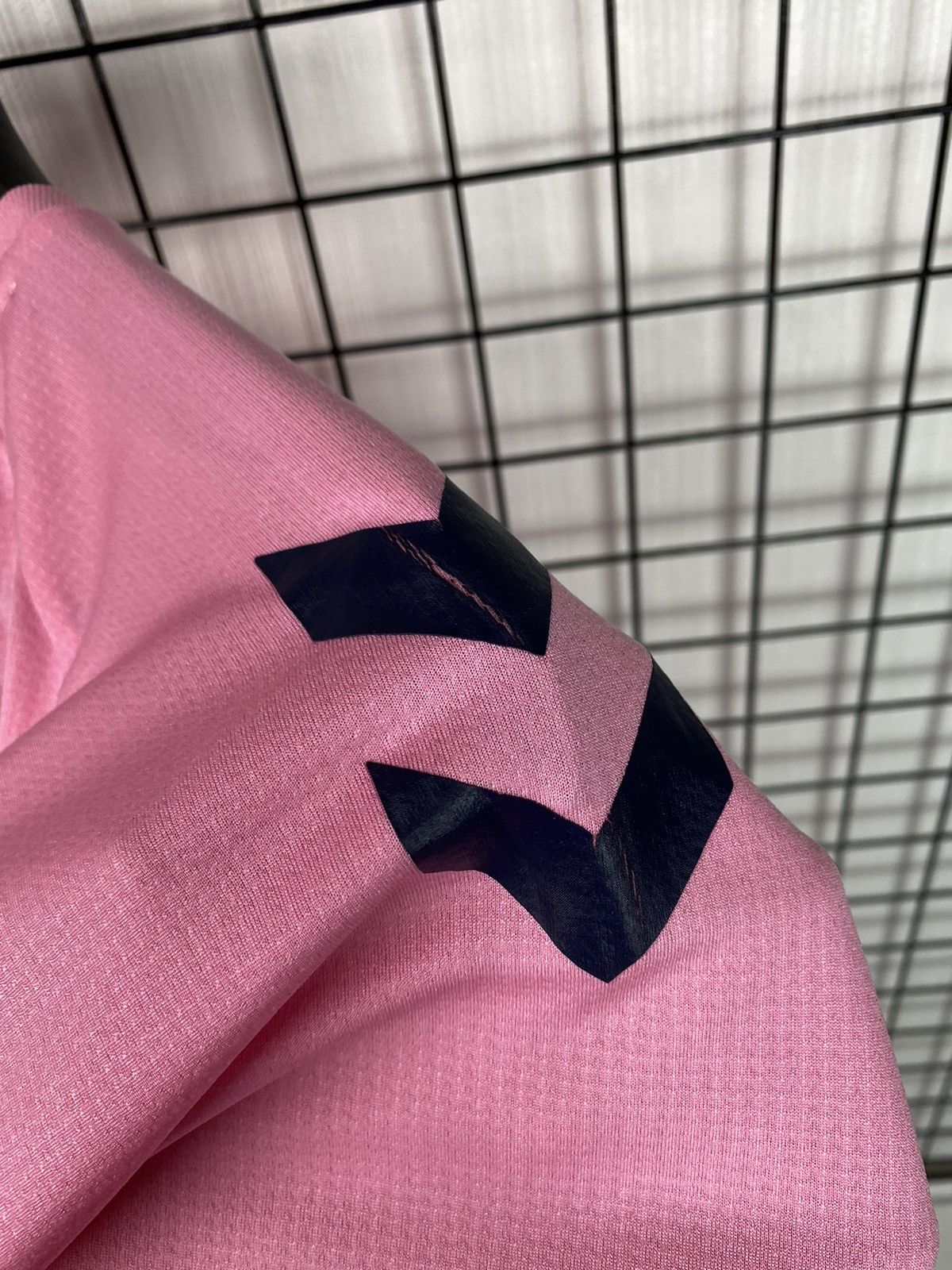 Other Everton soccer jersey 2020 2021 M pink Blokecore football Size US M / EU 48-50 / 2 - 19 Thumbnail