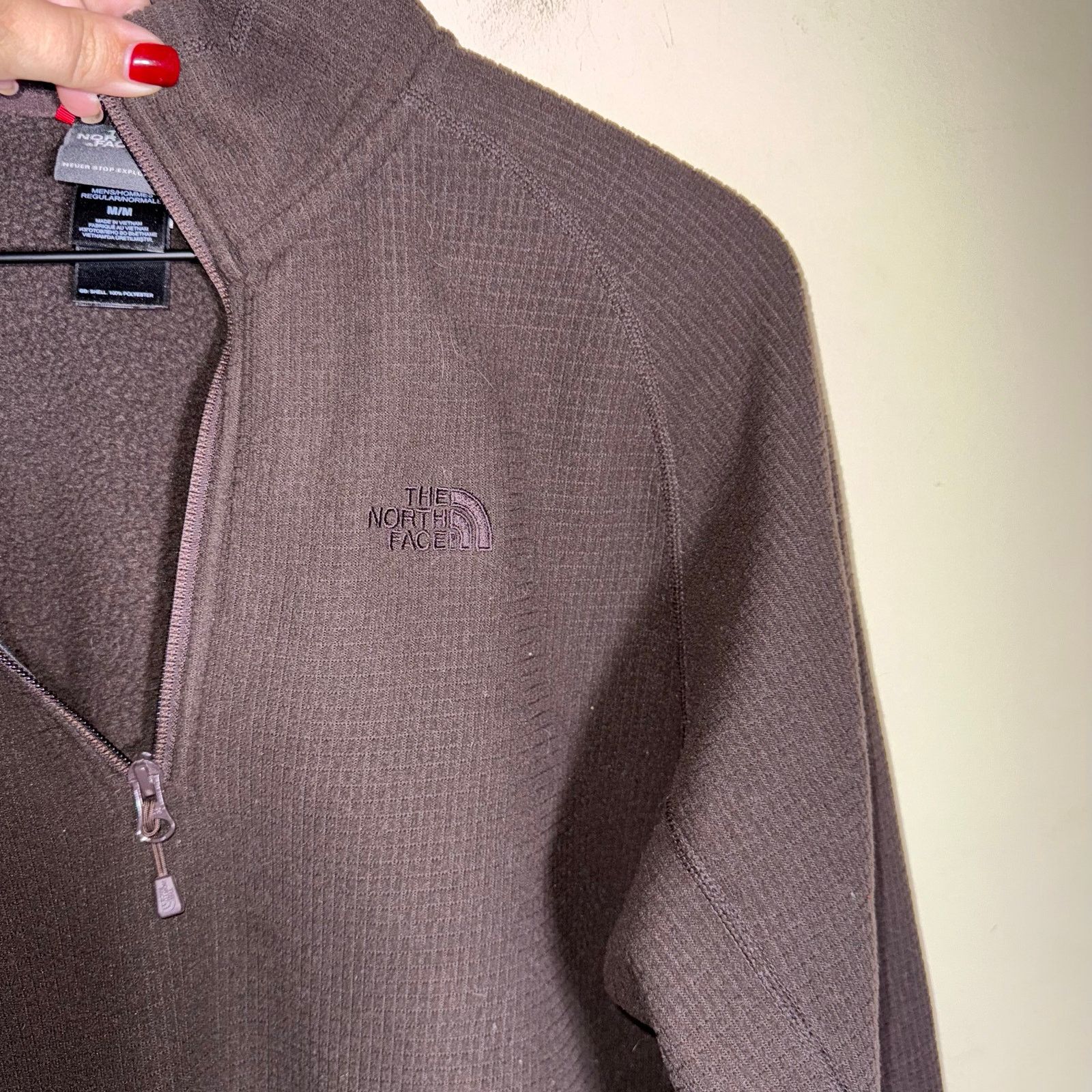 The North Face THE NORTH FACE chocolate brown waffle knit quarter zip M Size US M / EU 48-50 / 2 - 2 Thumbnail