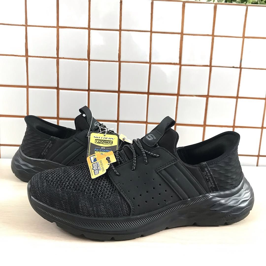 Skechers men’s in black sneakers 210803/BBK GARNER Size 41