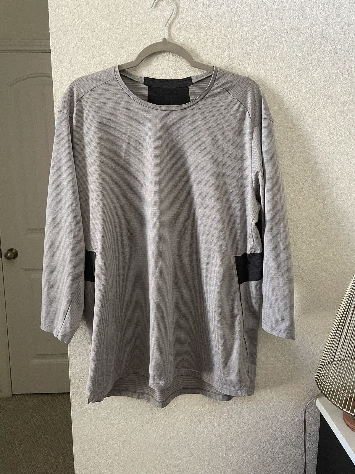 Lululemon Lululemon shirt 3/4 sleeve Size US XL / EU 56 / 4 - 1 Thumbnail