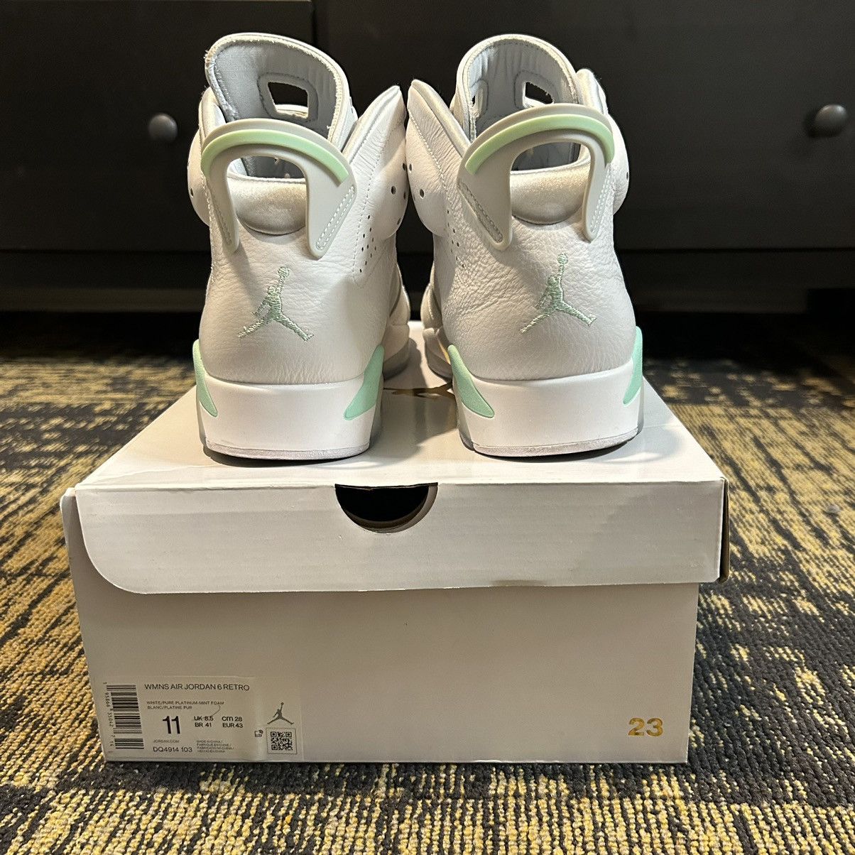 Jordan Brand × Nike WMNS AIR JORDAN 6 RETRO Size US 11 / IT 41 - 5 Thumbnail