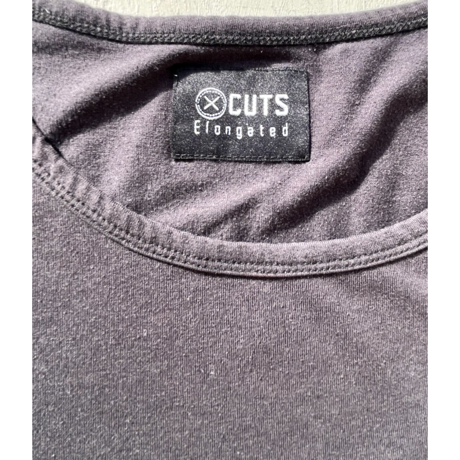 Cuts Cuts T-Shirt Elongated XL Black Men’s Casual Athleisure Minimalist Solid Stained Size US XL / EU 56 / 4 - 3 Thumbnail