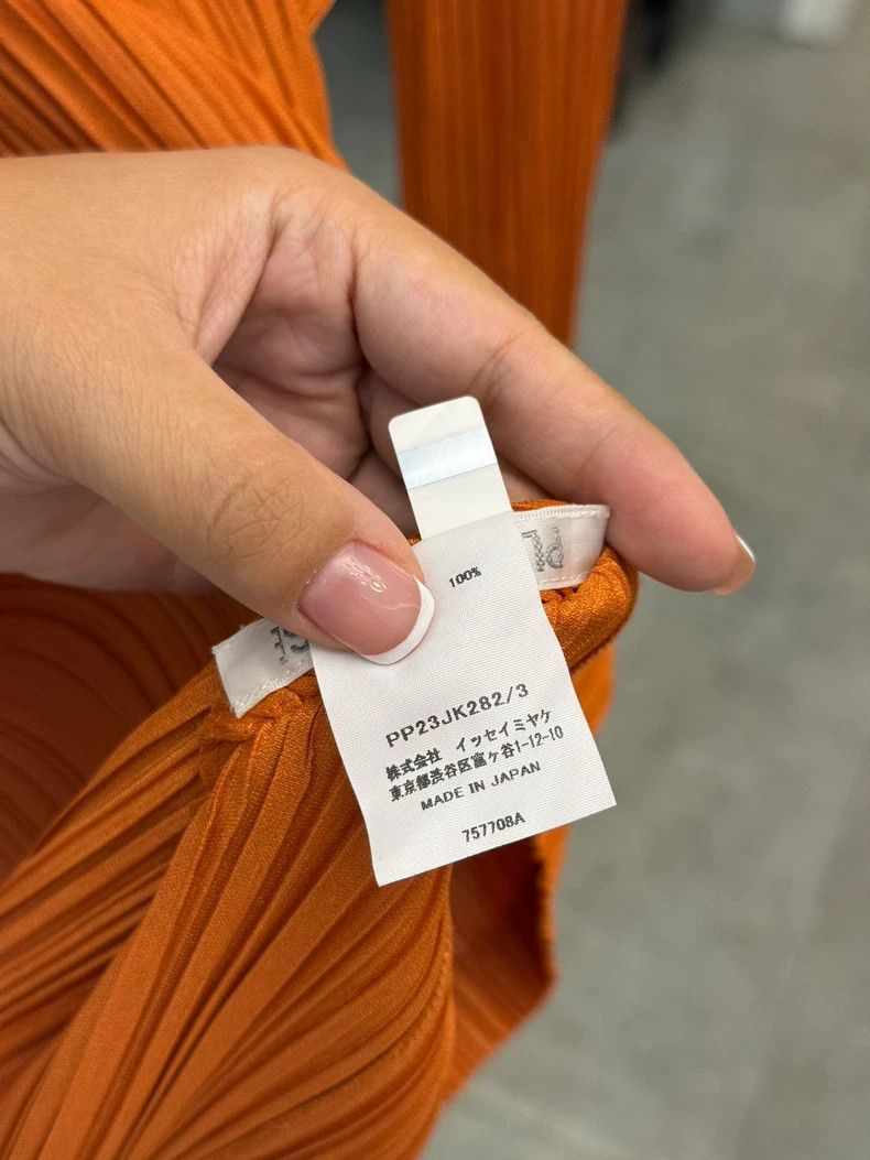 Issey Miyake Issey Miyake size:3 Pumpkin colored pleated short-sleeved Size XS / US 0-2 / IT 36-38 - 5 Thumbnail