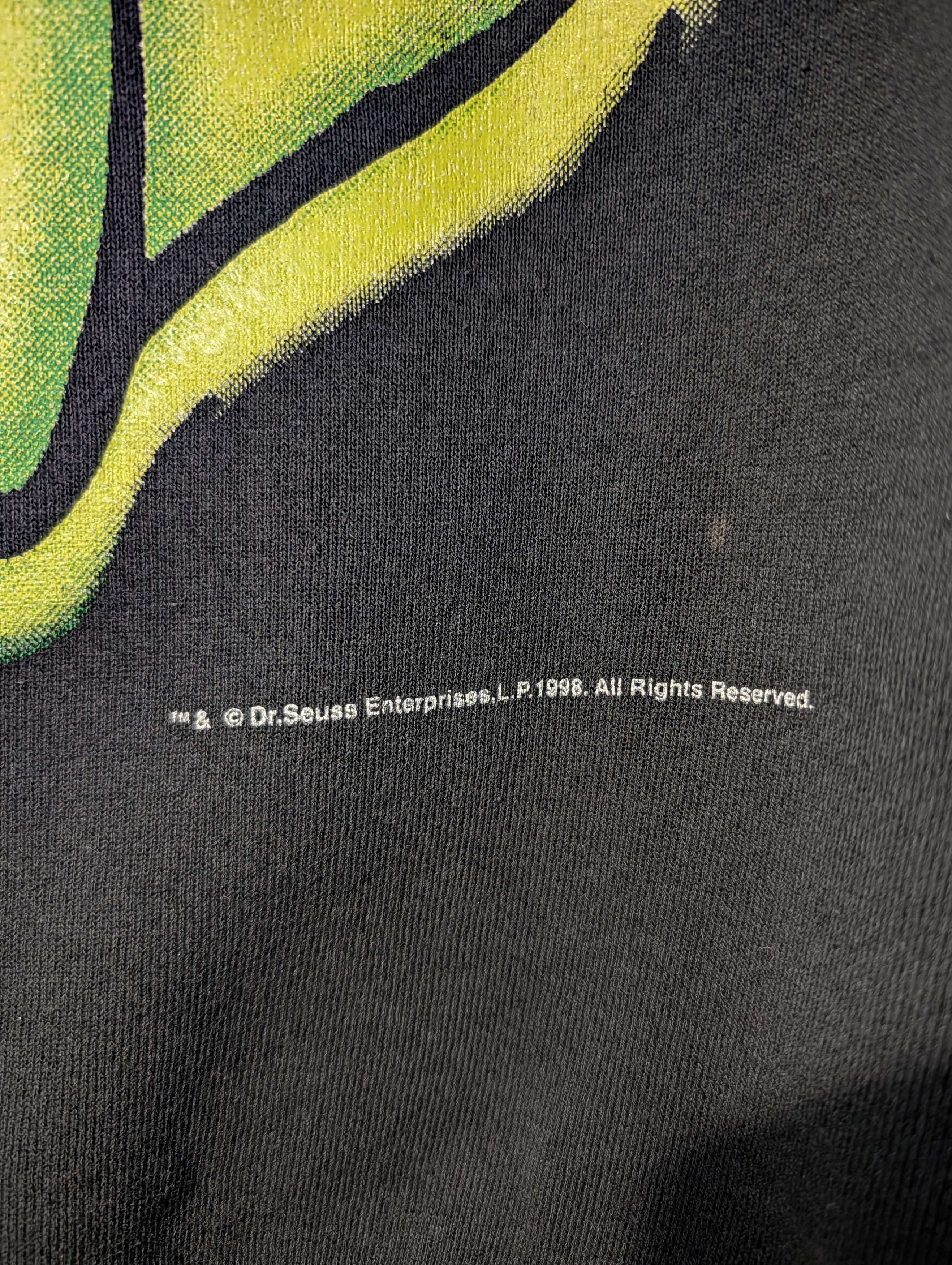 Vintage Vintage 1998 Dr. Seuss Grinch Mean One Movie Sweatshirt Size US M / EU 48-50 / 2 - 3 Thumbnail