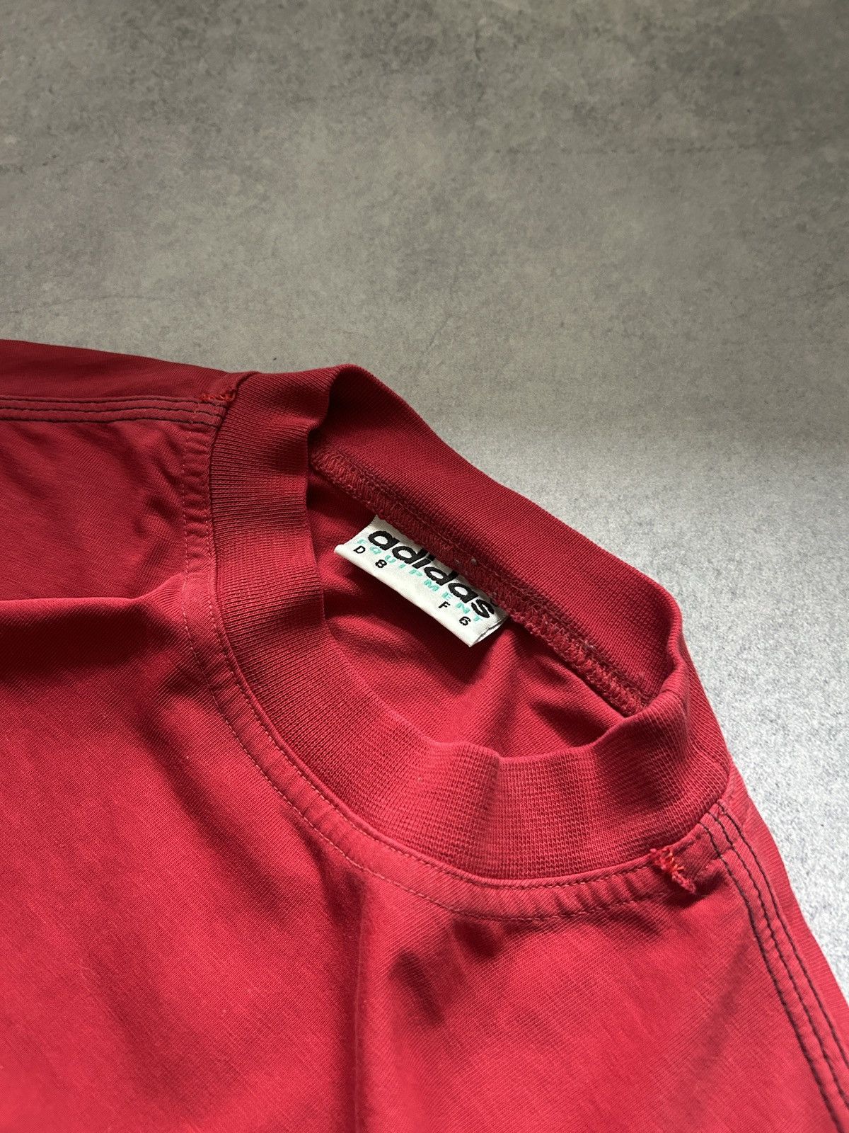 Equipment Vintage Adidas Equipment big logo red shirt mens Size US L / EU 52-54 / 3 - 4 Thumbnail