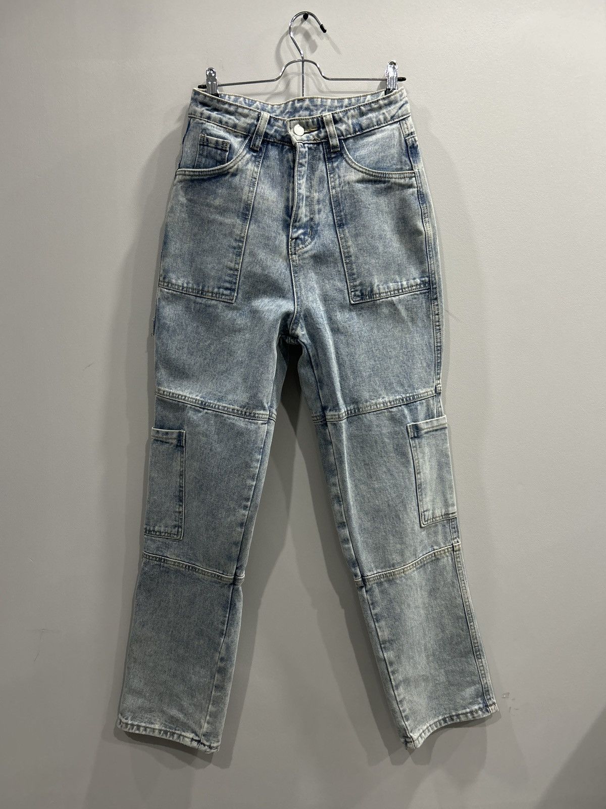 Vintage Vintage Cargo Denim Pocketed Jeans Size US 28 / EU 44 - 1 Thumbnail