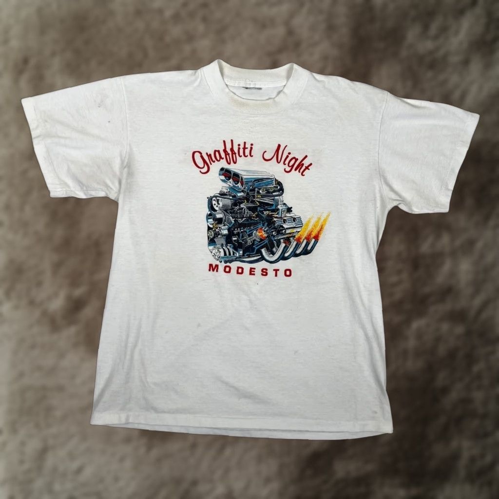 Vintage VINTAGE Graffiti Night Modesto T-Shirt Mens Large White Graphic Print Hot Rod Racing Size US L / EU 52-54 / 3 - 1 Thumbnail