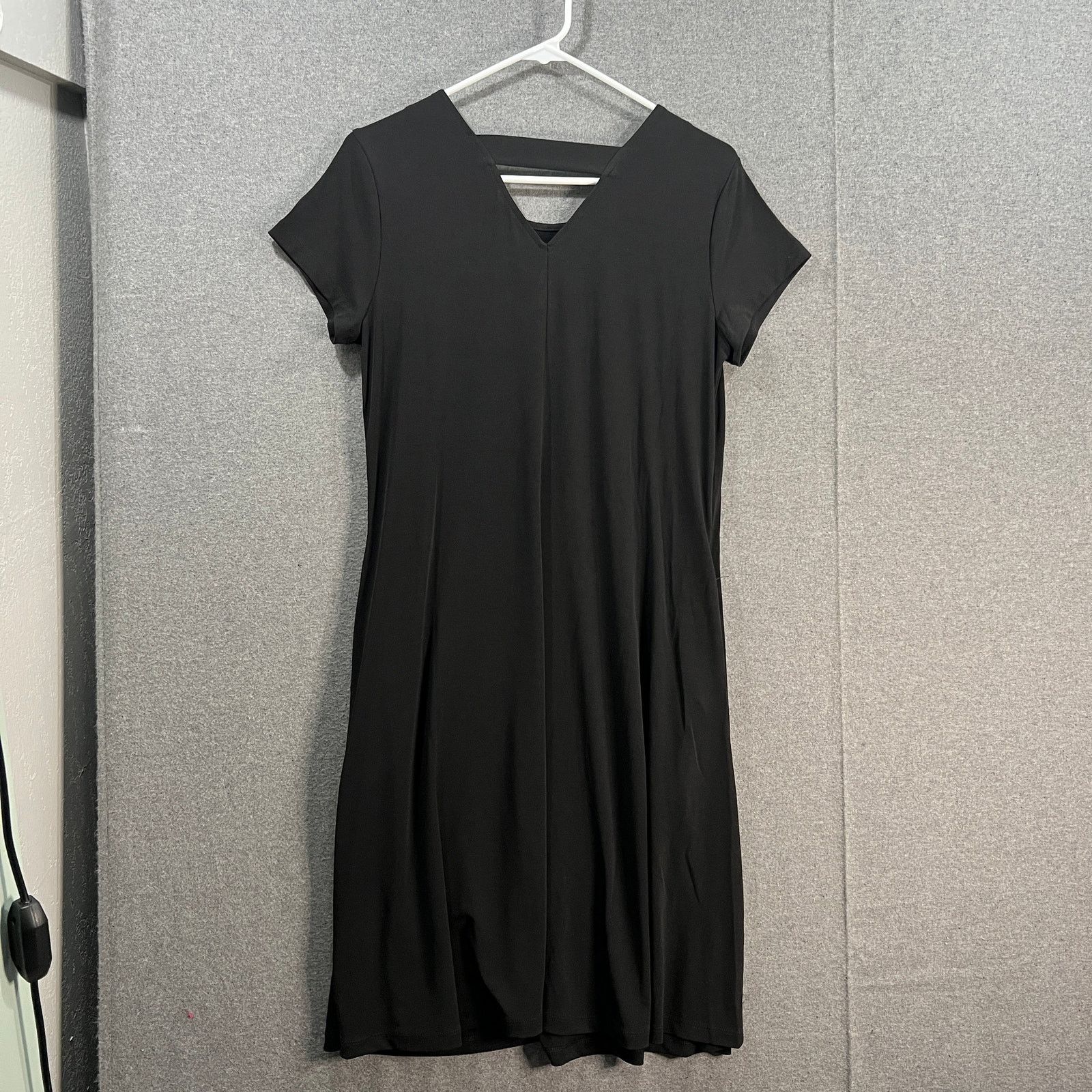 Other Susan Graver Liquid Knit Cap Sleeve Dress Black Size Small Size S / US 4 / IT 40 - 9 Thumbnail