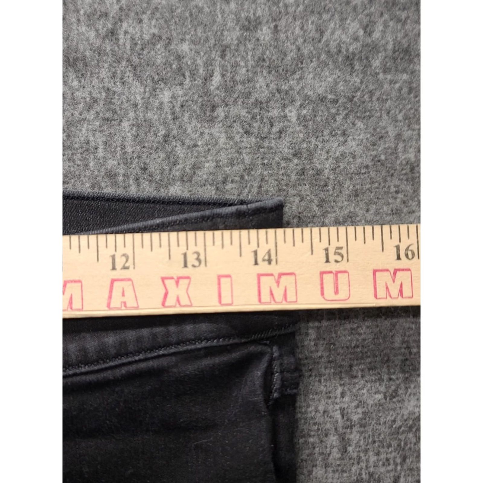 Spanx Spanx Jeans Womens M Skinny Fit Shapewear Ankle High Rise Mom Distressed Black Size 32" / US 10 / IT 46 - 3 Thumbnail