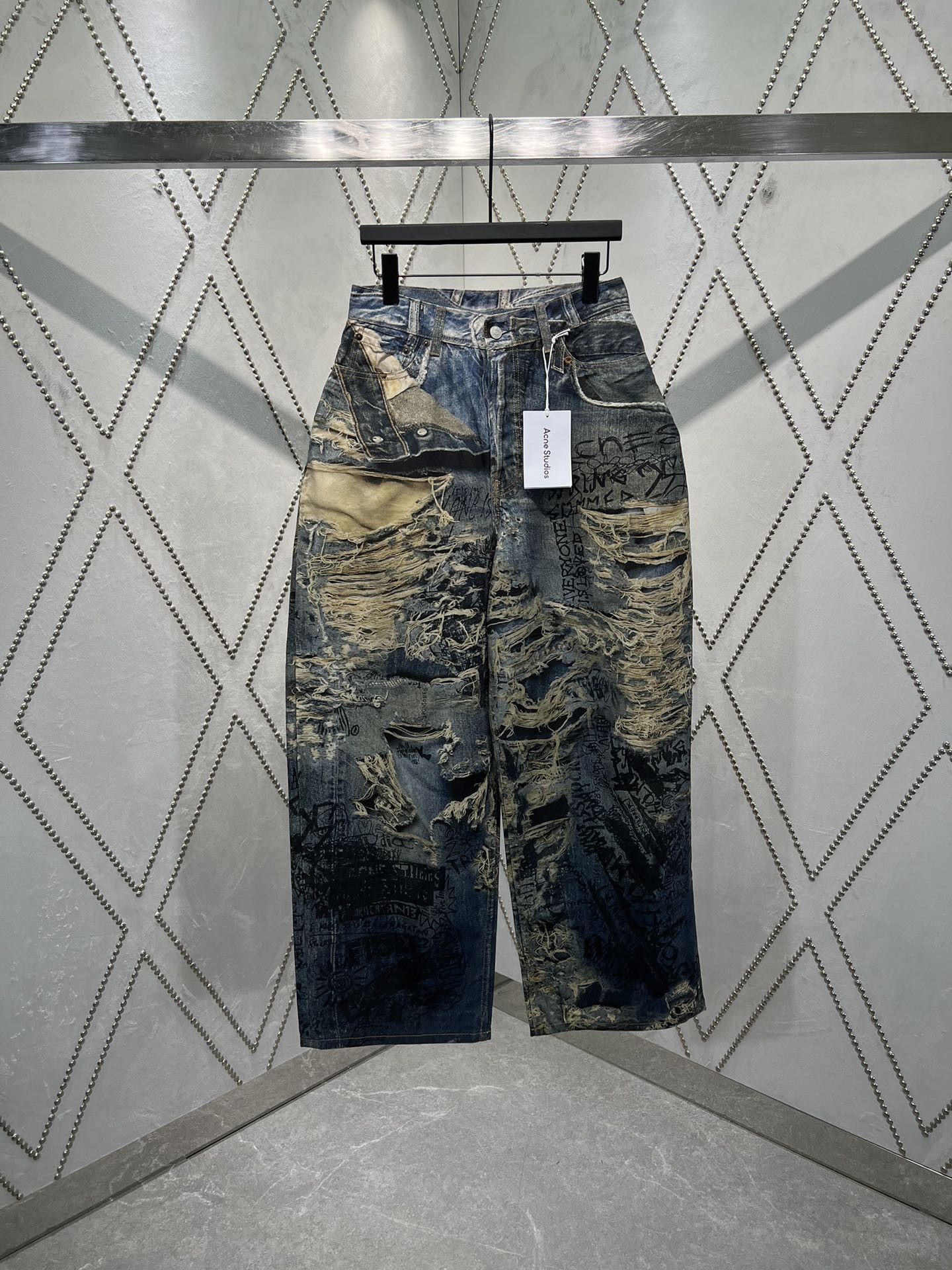Dolce & Gabbana × Vintage Dolce&Gabbana Low Rise Y2K Dirty Distressed Vintage Jeans Size US 36 / EU 52 - 1 Thumbnail