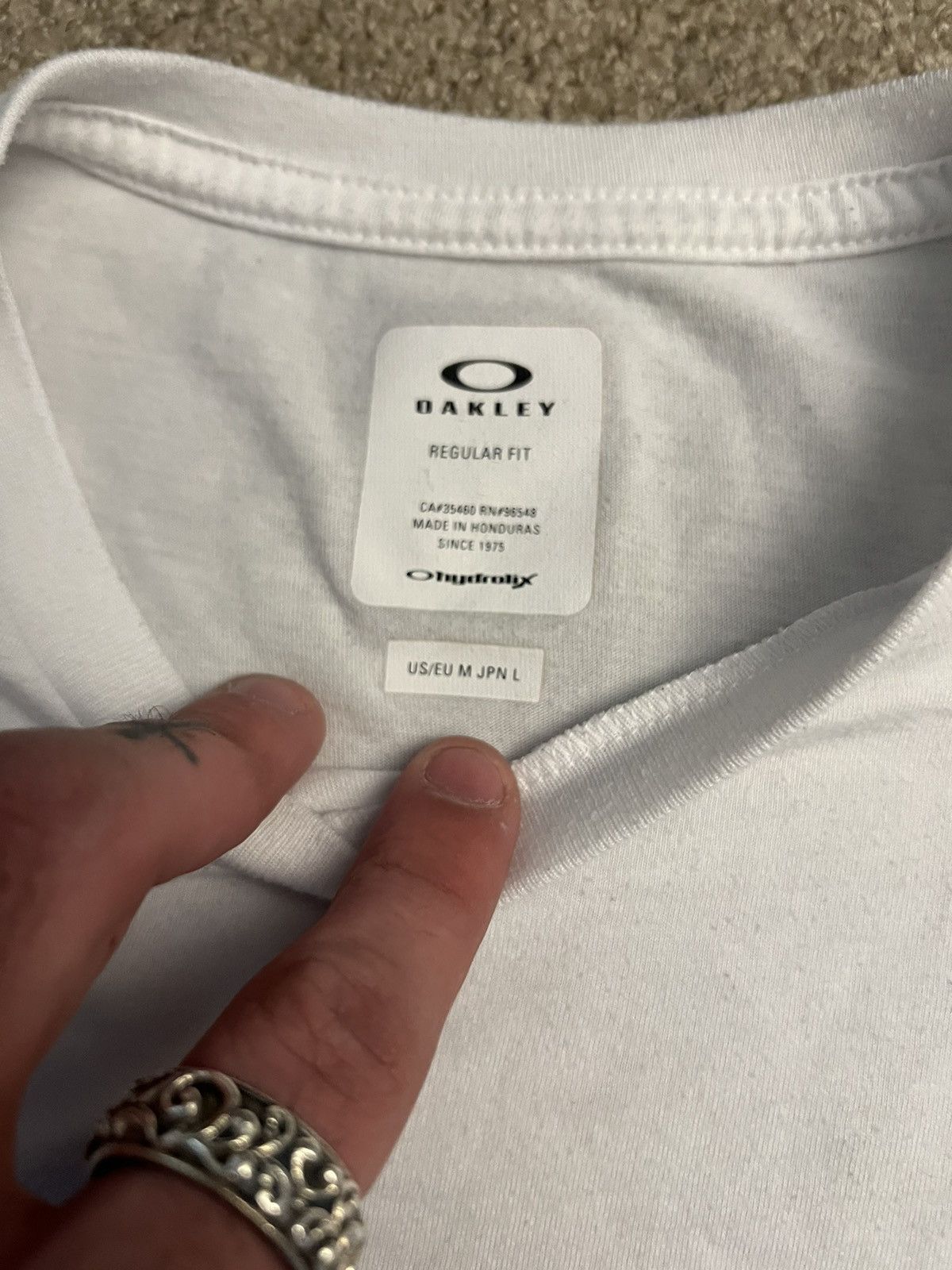Oakley Classic Oakley camo logo white tee Size US M / EU 48-50 / 2 - 3 Thumbnail