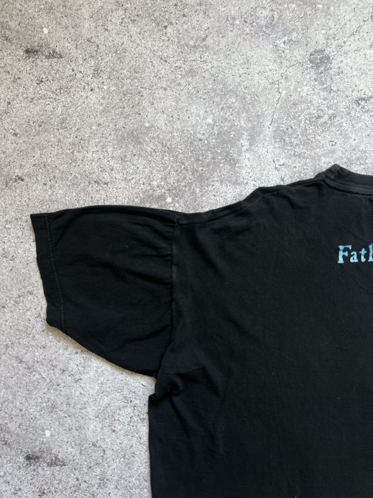 Vintage Vintage 90s Father Ted Drink Feck Girls Arse T-shirt Size US XL / EU 56 / 4 - 15 Thumbnail