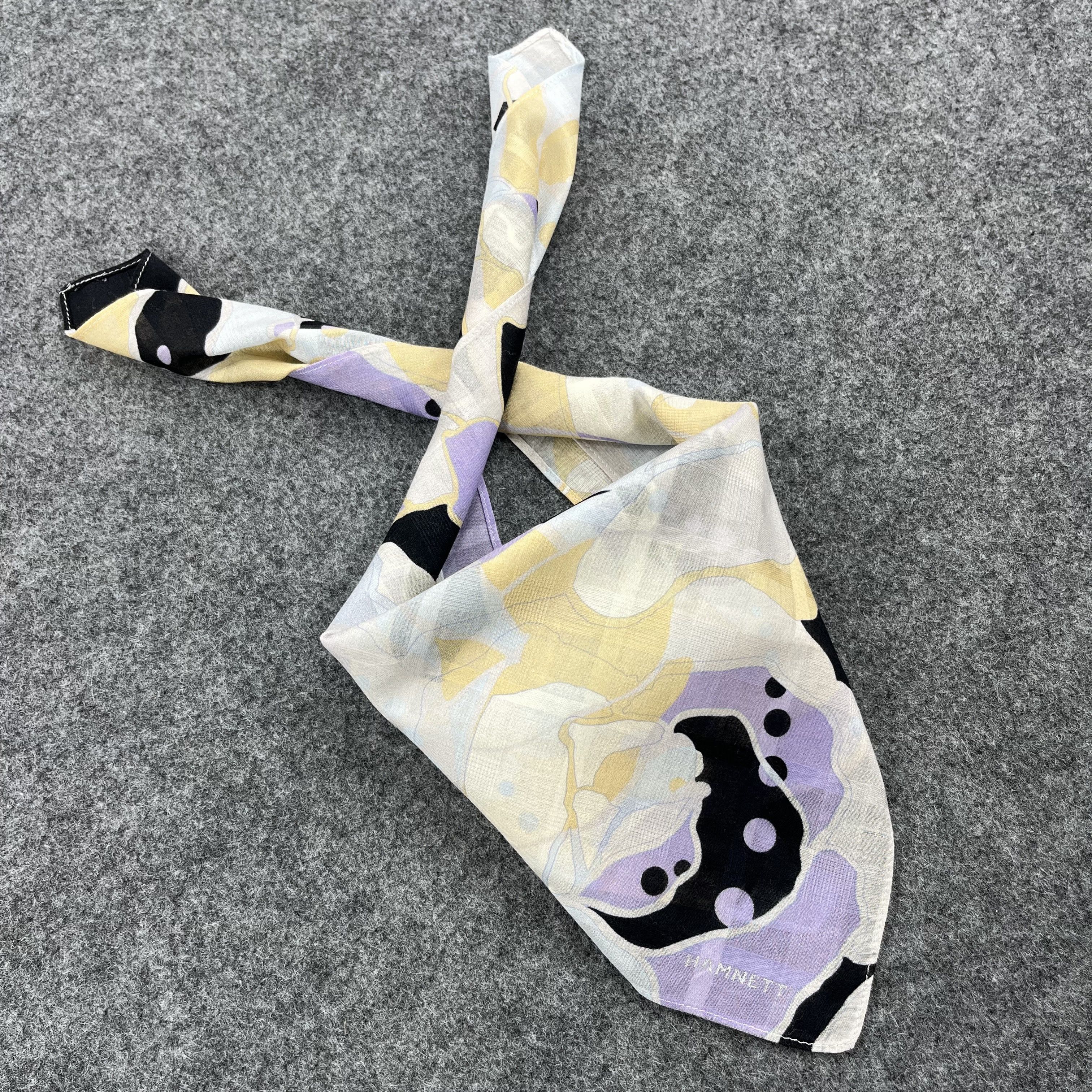 Katharine Hamnett London Katharine Hamnett Handkerchief / Bandana / Neckerchief B788 Size ONE SIZE - 1 Thumbnail