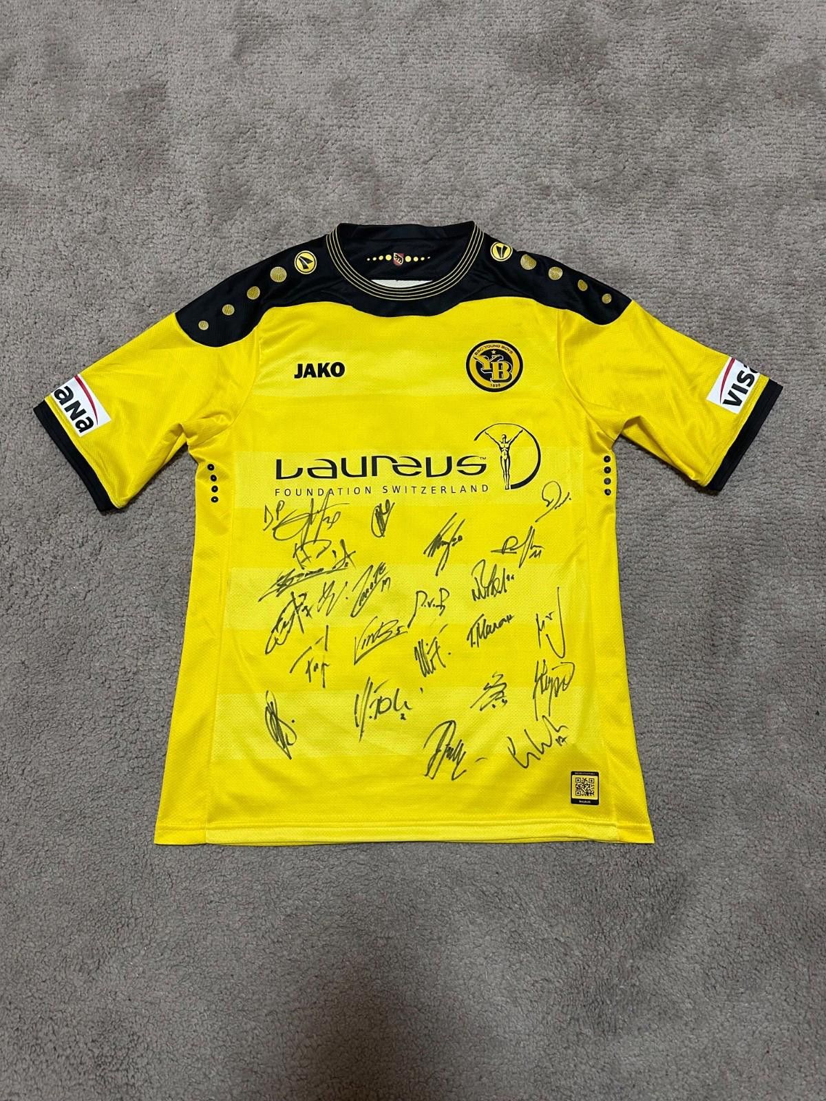 Other #10 Fabian BSC YOUNG BOYS 2013-14 HOME SHIRT JAKO SOCCER Size US M / EU 48-50 / 2 - 1 Thumbnail