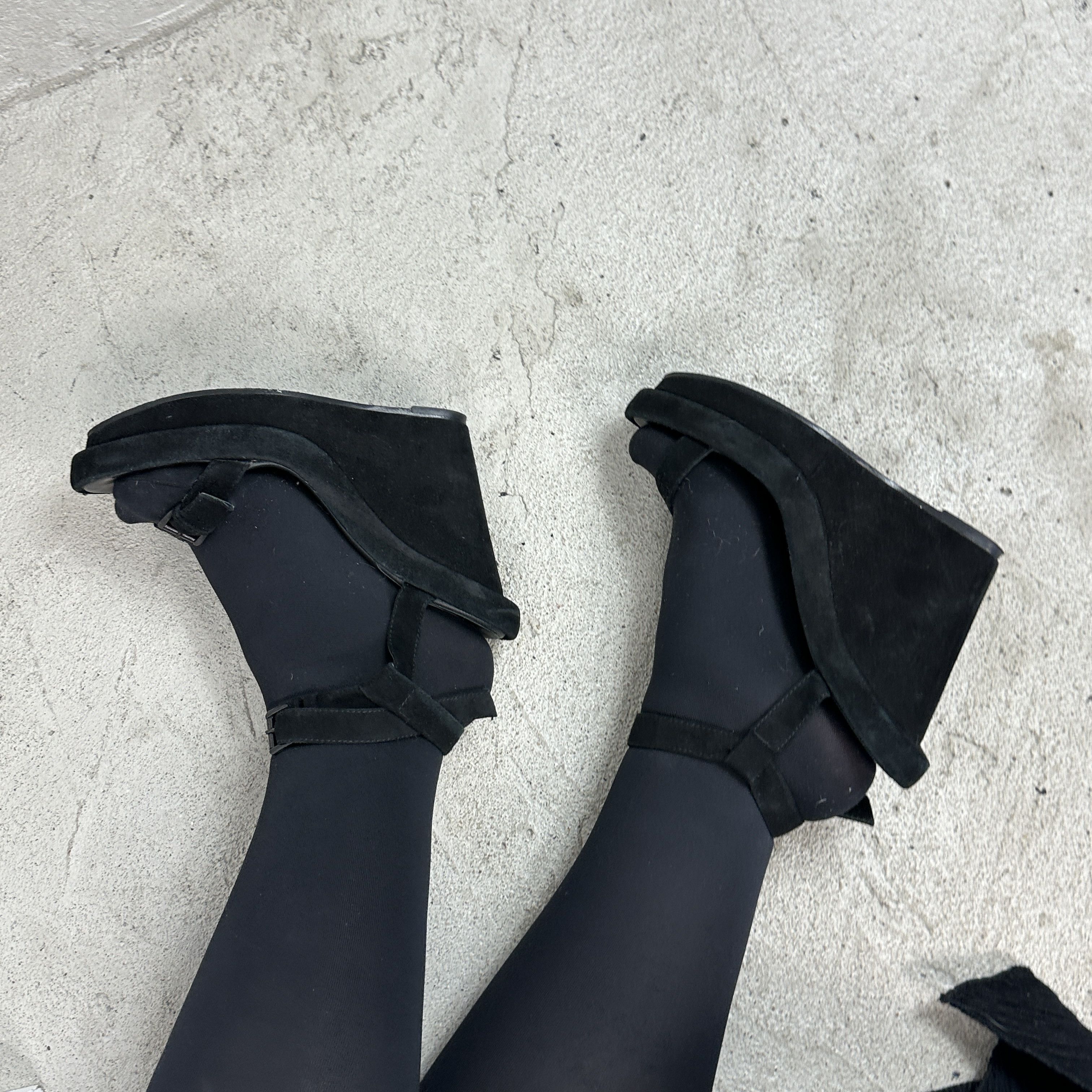 Ann Demeulemeester × Vintage Vintage Avant Garde Leather Wedge Suede Sandals Size US 8 / IT 38 - 4 Thumbnail
