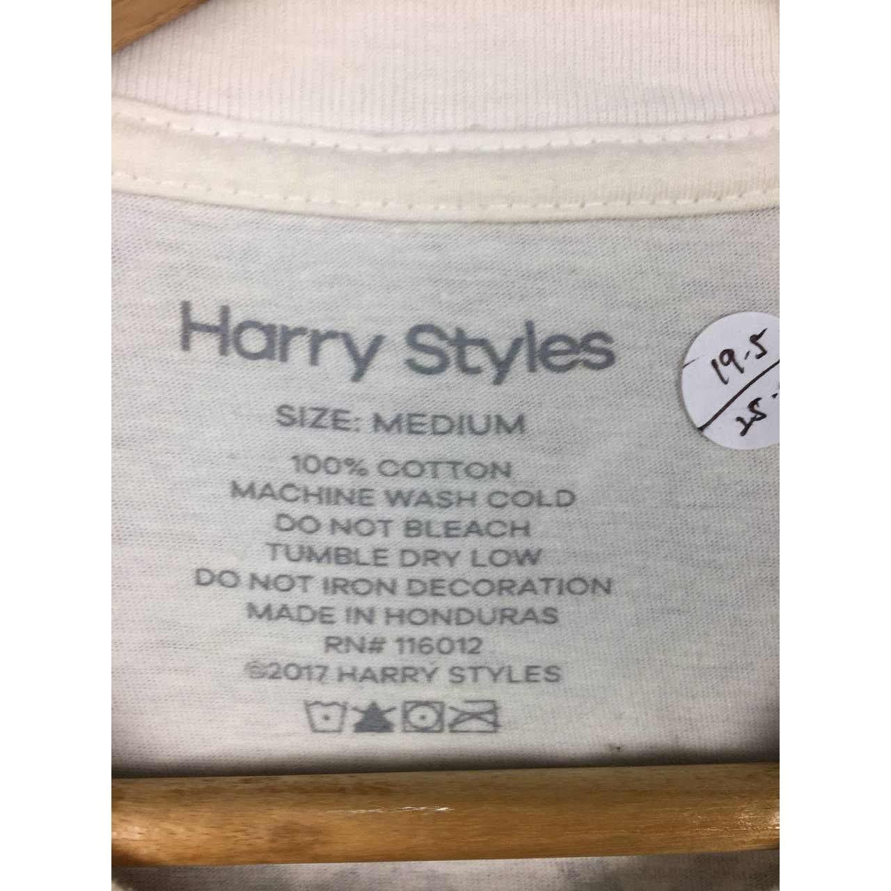 Band Tees Harry Styles Live In Concert Hammersmith Apollo London Tee Size US M / EU 48-50 / 2 - 11 Thumbnail